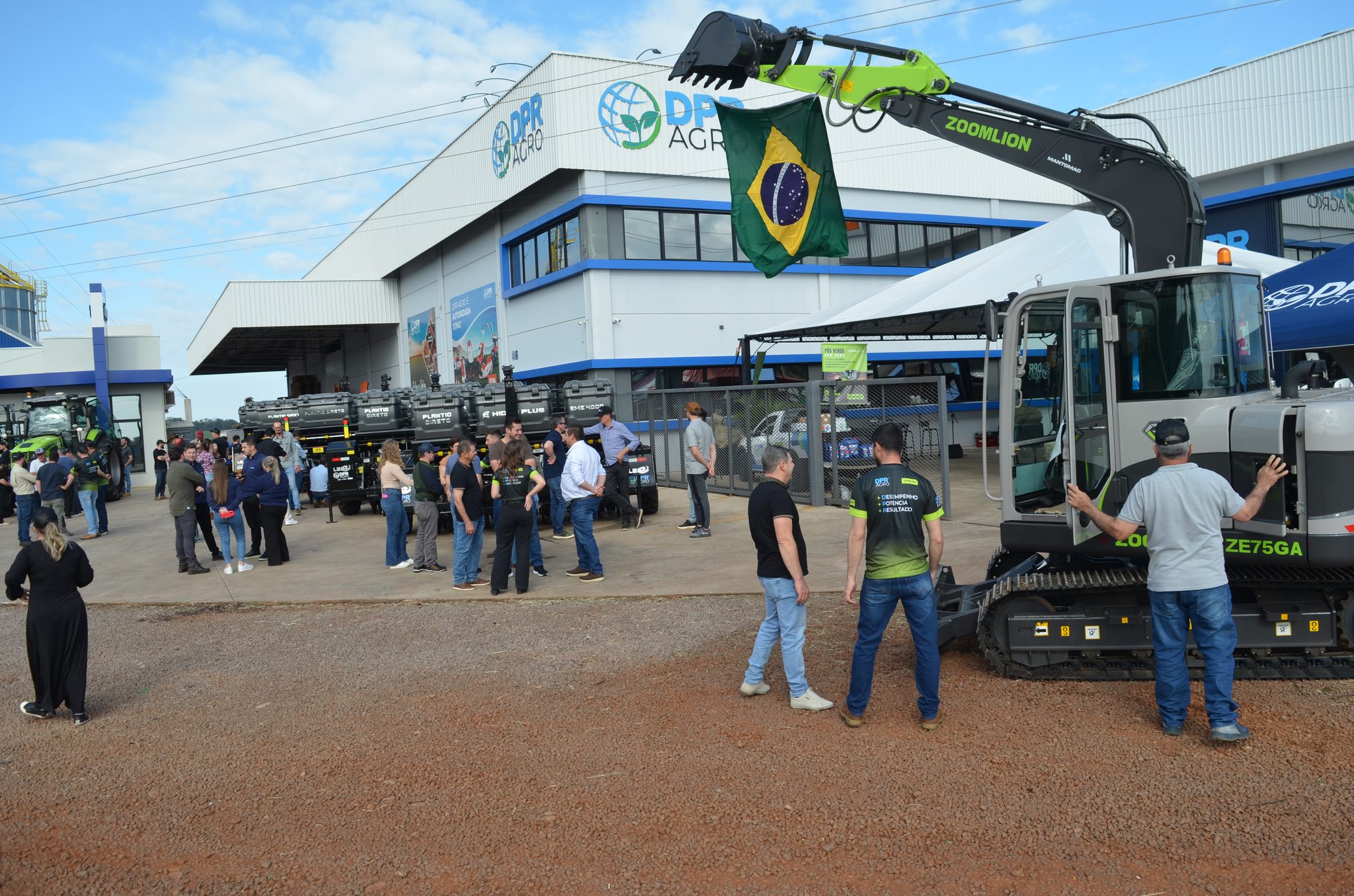 Lançamento da parceria DPR Agro e Zoomlion