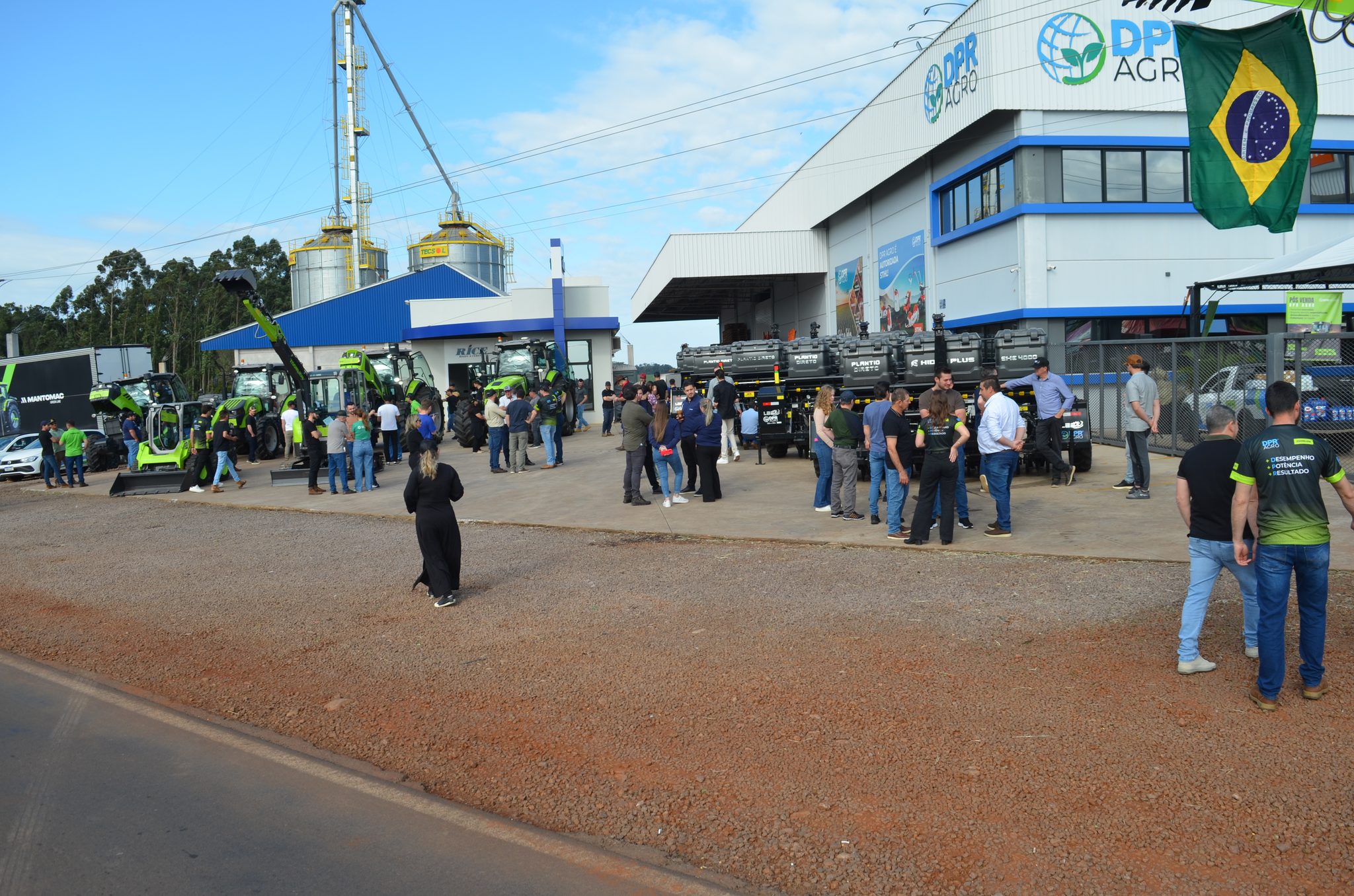 Lançamento da parceria DPR Agro e Zoomlion