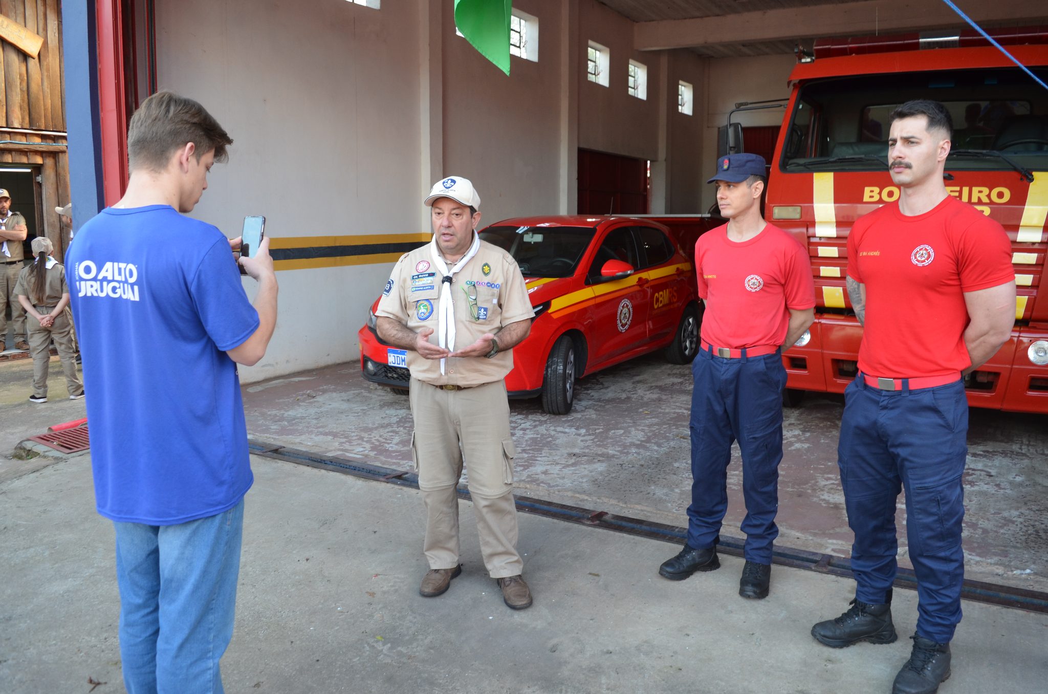 Curso dos escoteiros com o Corpo de Bombeiros