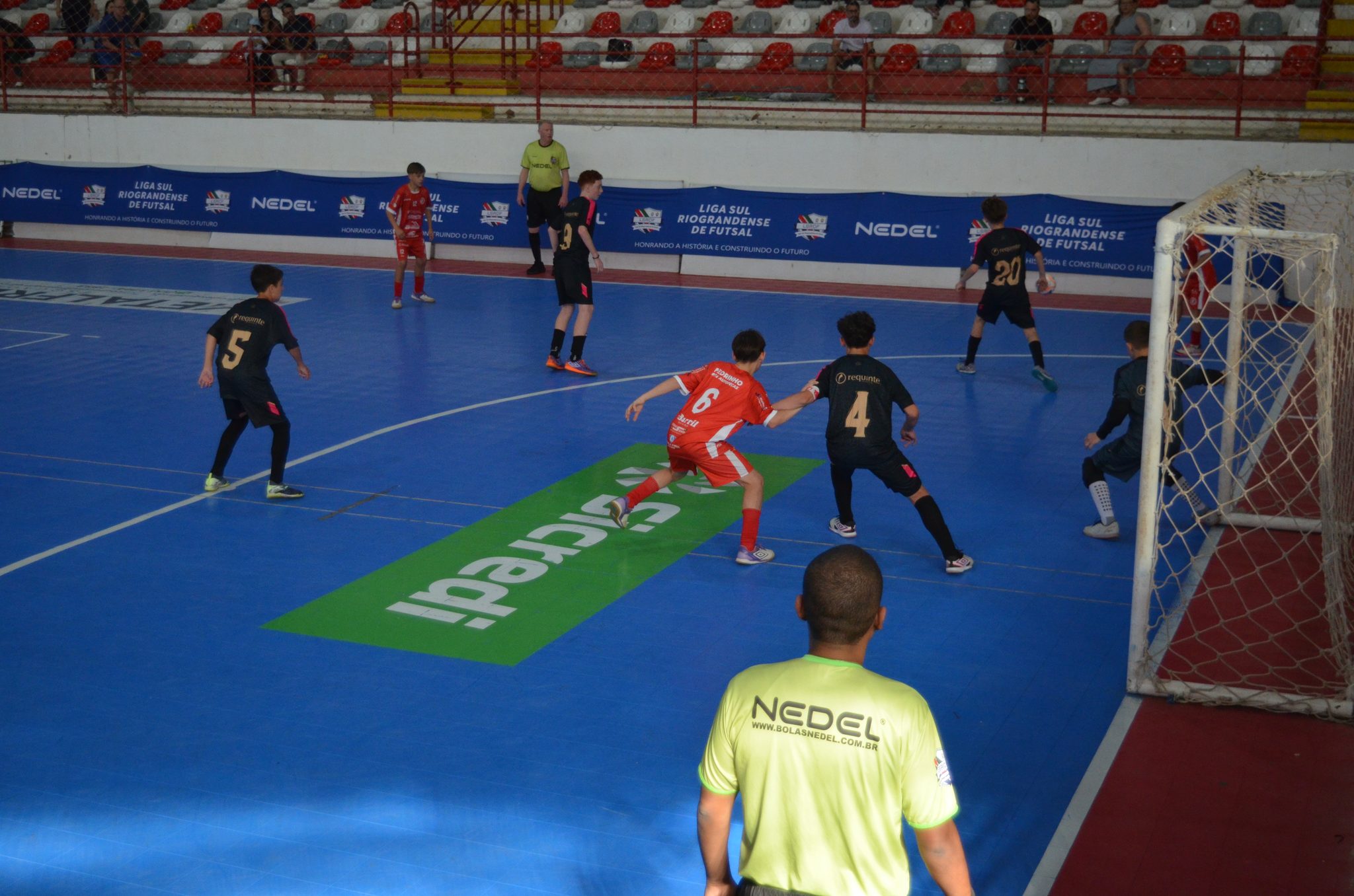 Estadual de Futsal Sub-13 no Ginásio Itapagé