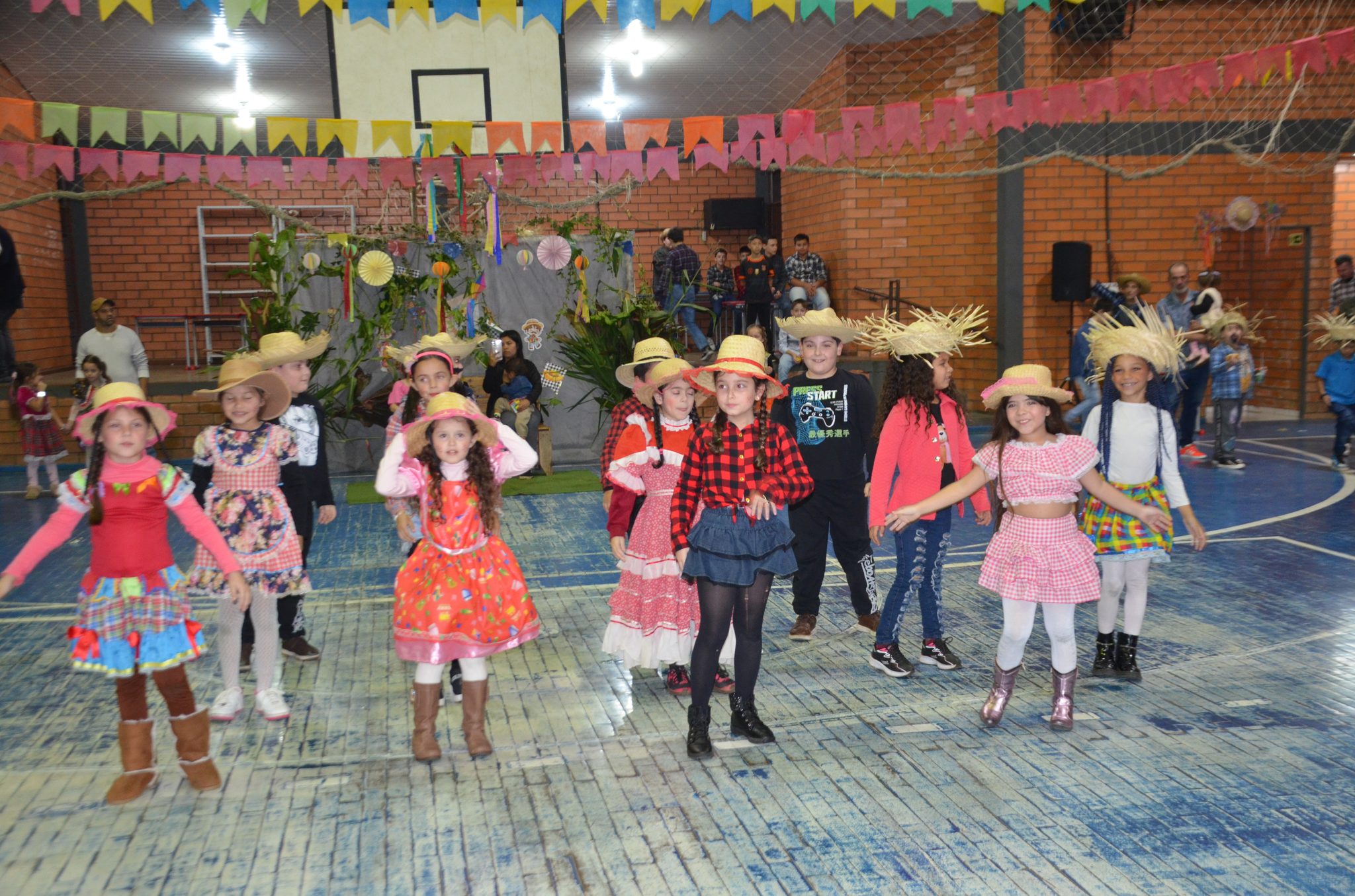 FW - Arraiá da Escola Irmã Odila Lehnen