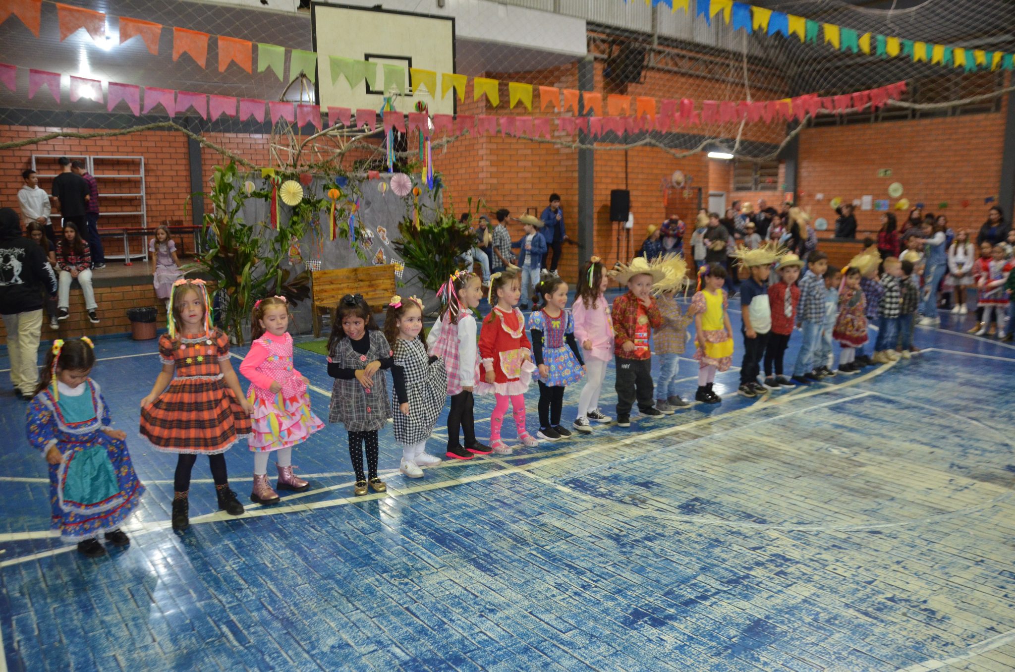FW - Arraiá da Escola Irmã Odila Lehnen