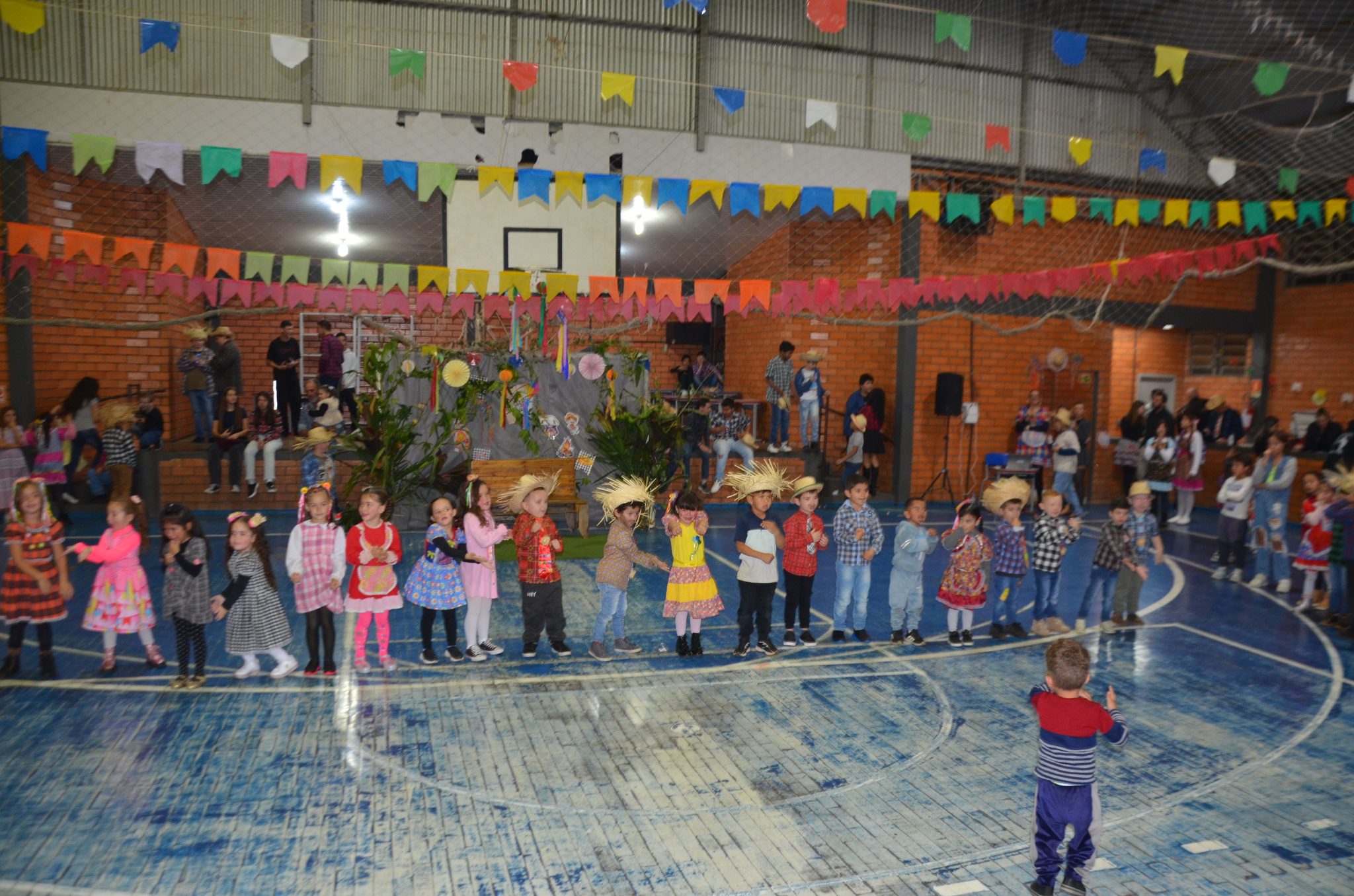 FW - Arraiá da Escola Irmã Odila Lehnen