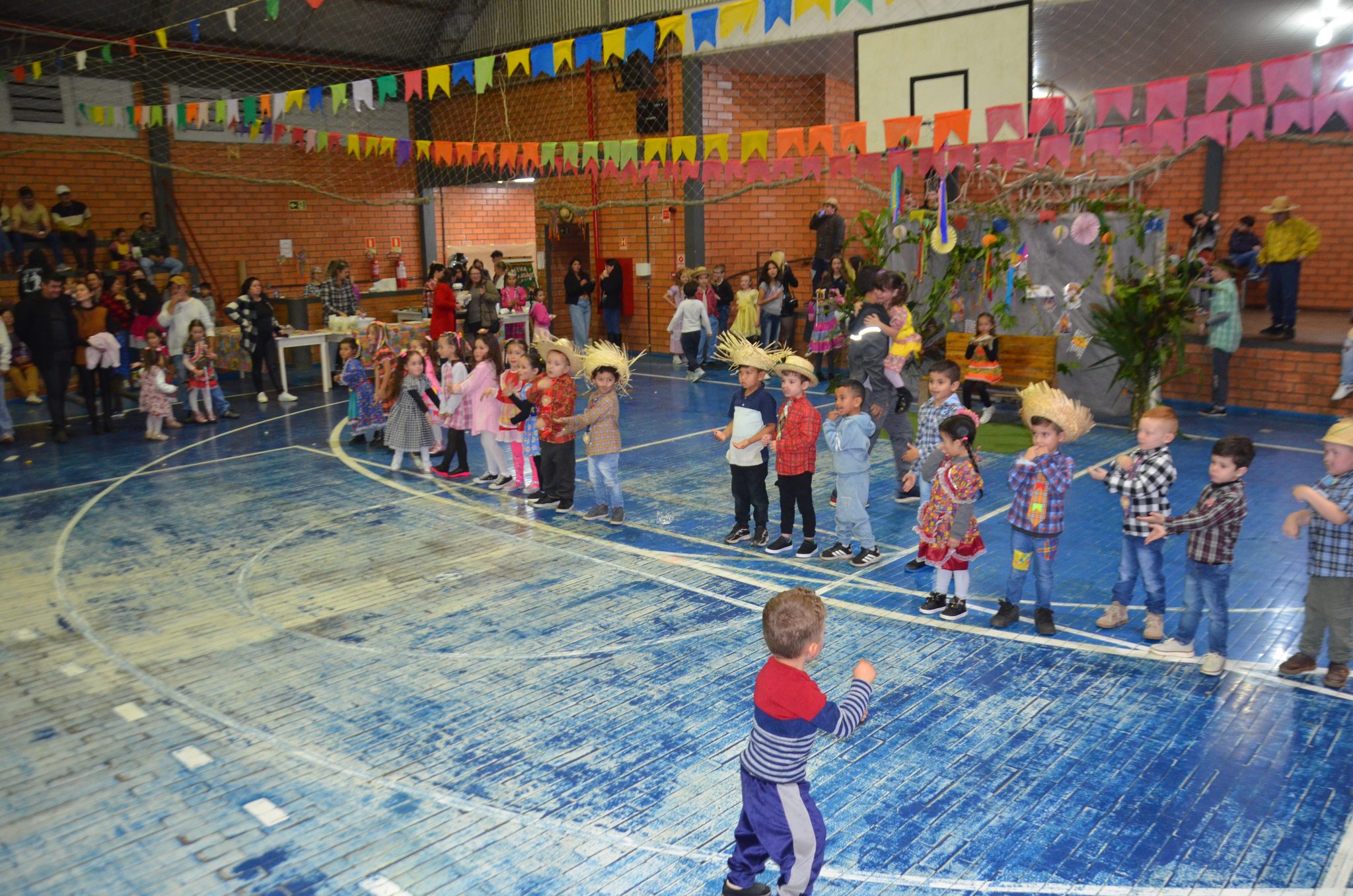 FW - Arraiá da Escola Irmã Odila Lehnen