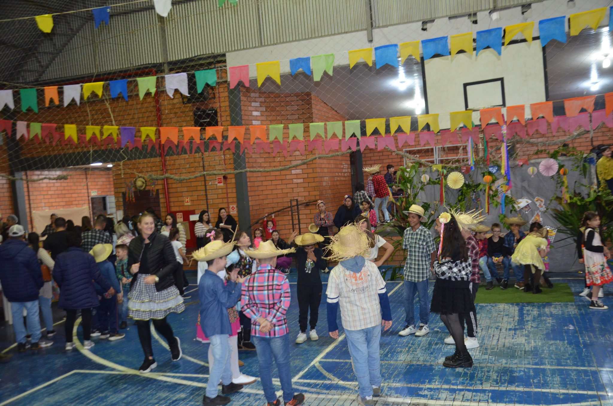 FW - Arraiá da Escola Irmã Odila Lehnen