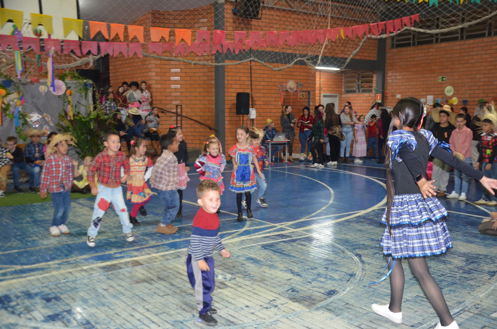 FW - Arraiá da Escola Irmã Odila Lehnen