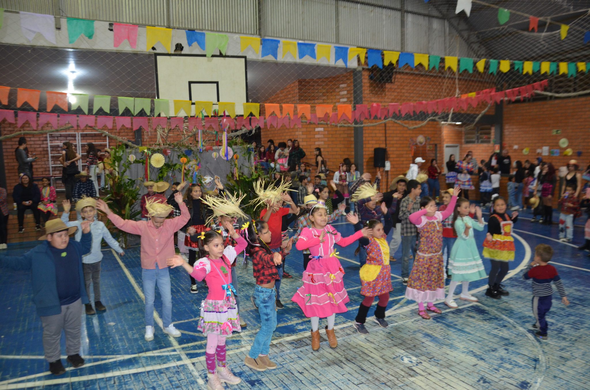 FW - Arraiá da Escola Irmã Odila Lehnen