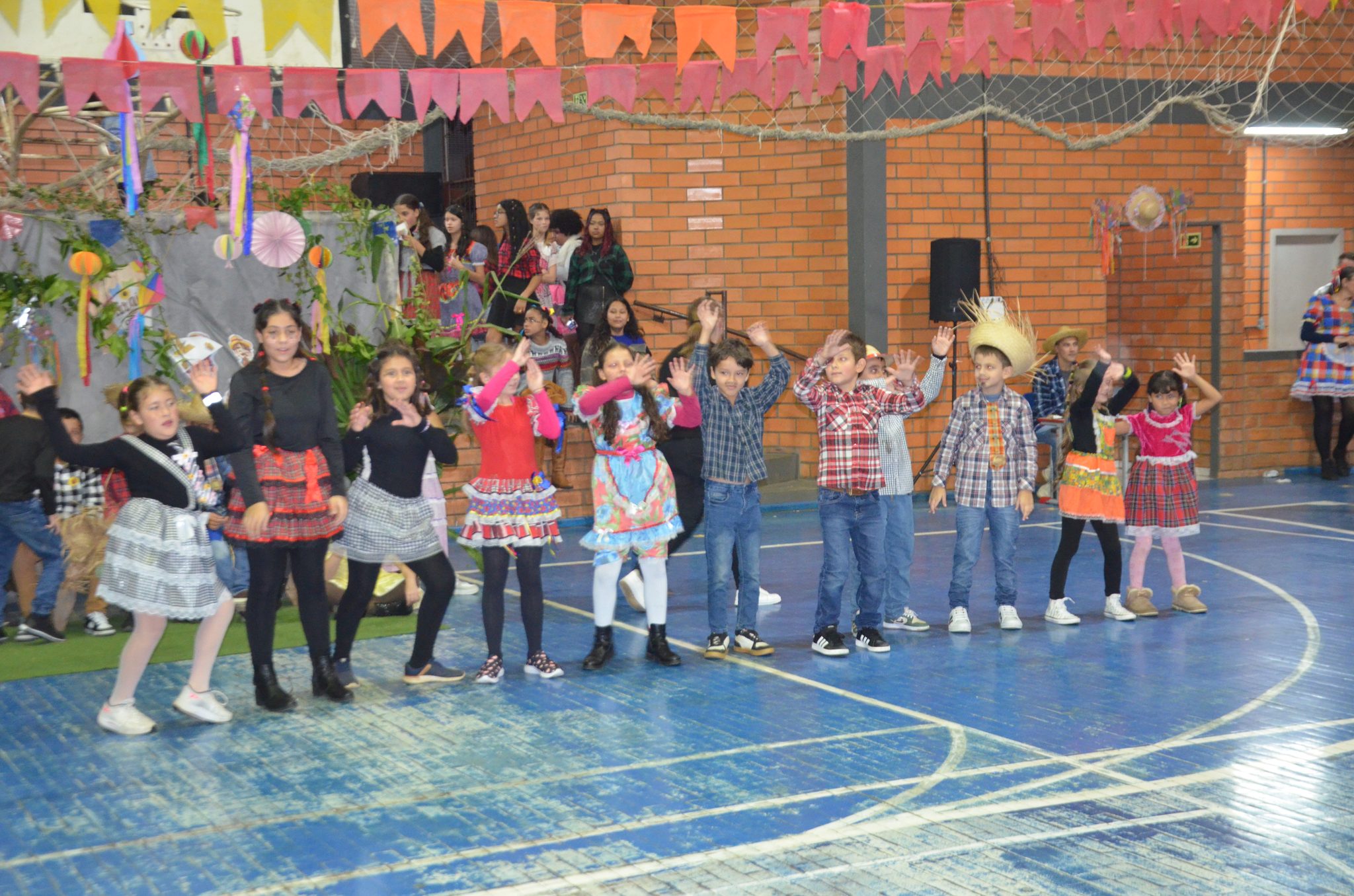 FW - Arraiá da Escola Irmã Odila Lehnen