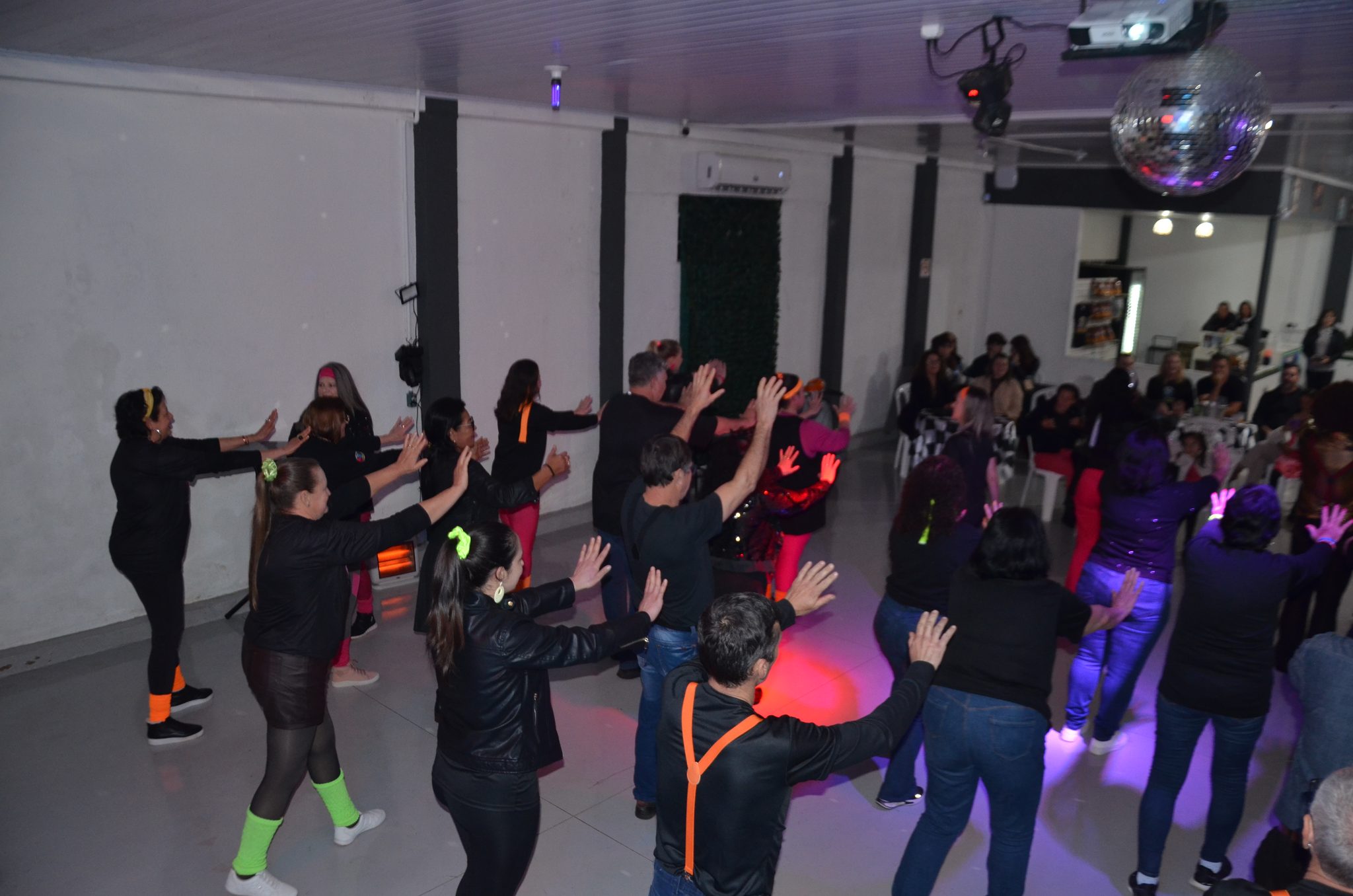 FW - Lançamento da 4ª edição do Baile Flashback Los 80