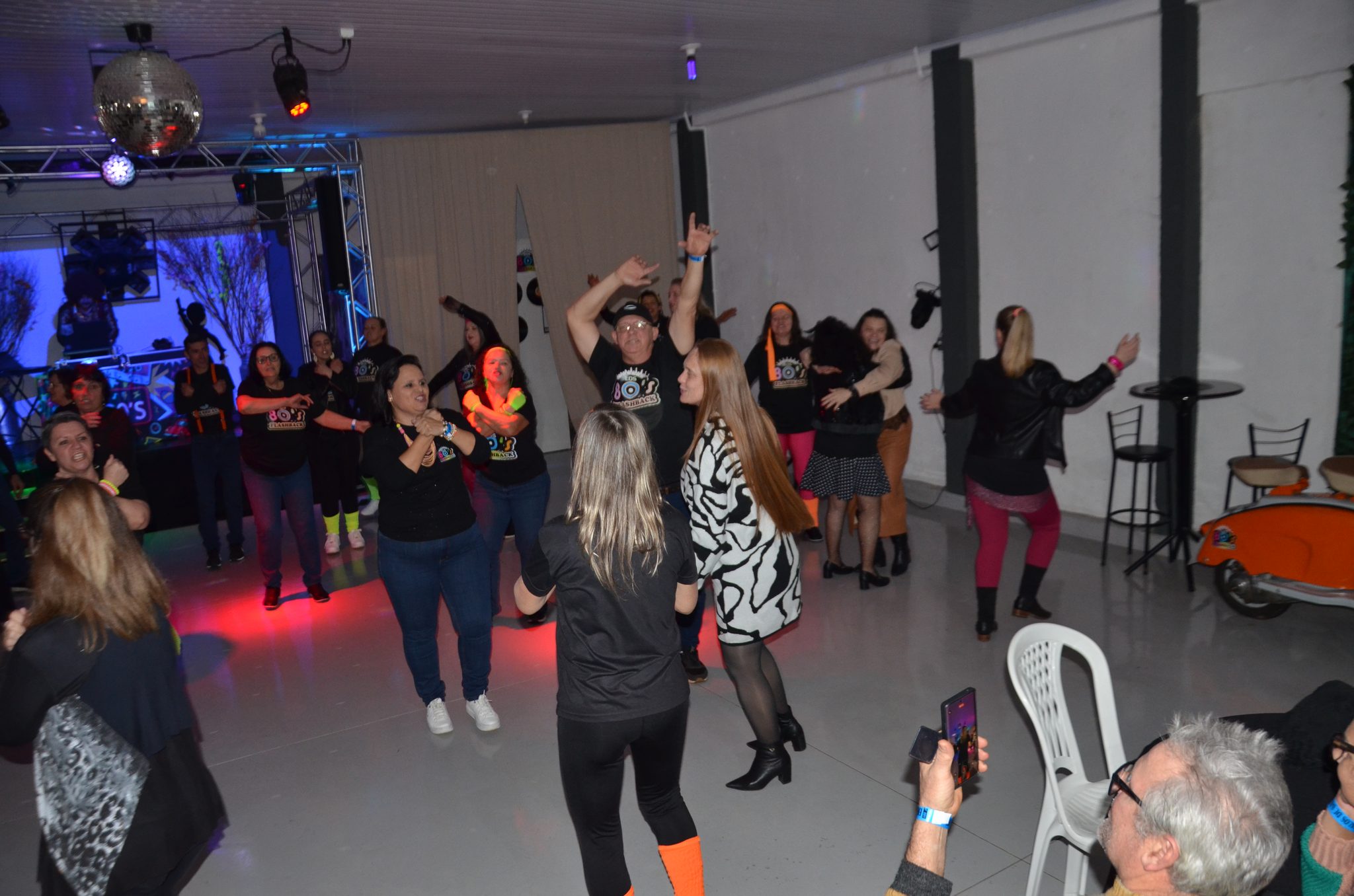 FW - Lançamento da 4ª edição do Baile Flashback Los 80