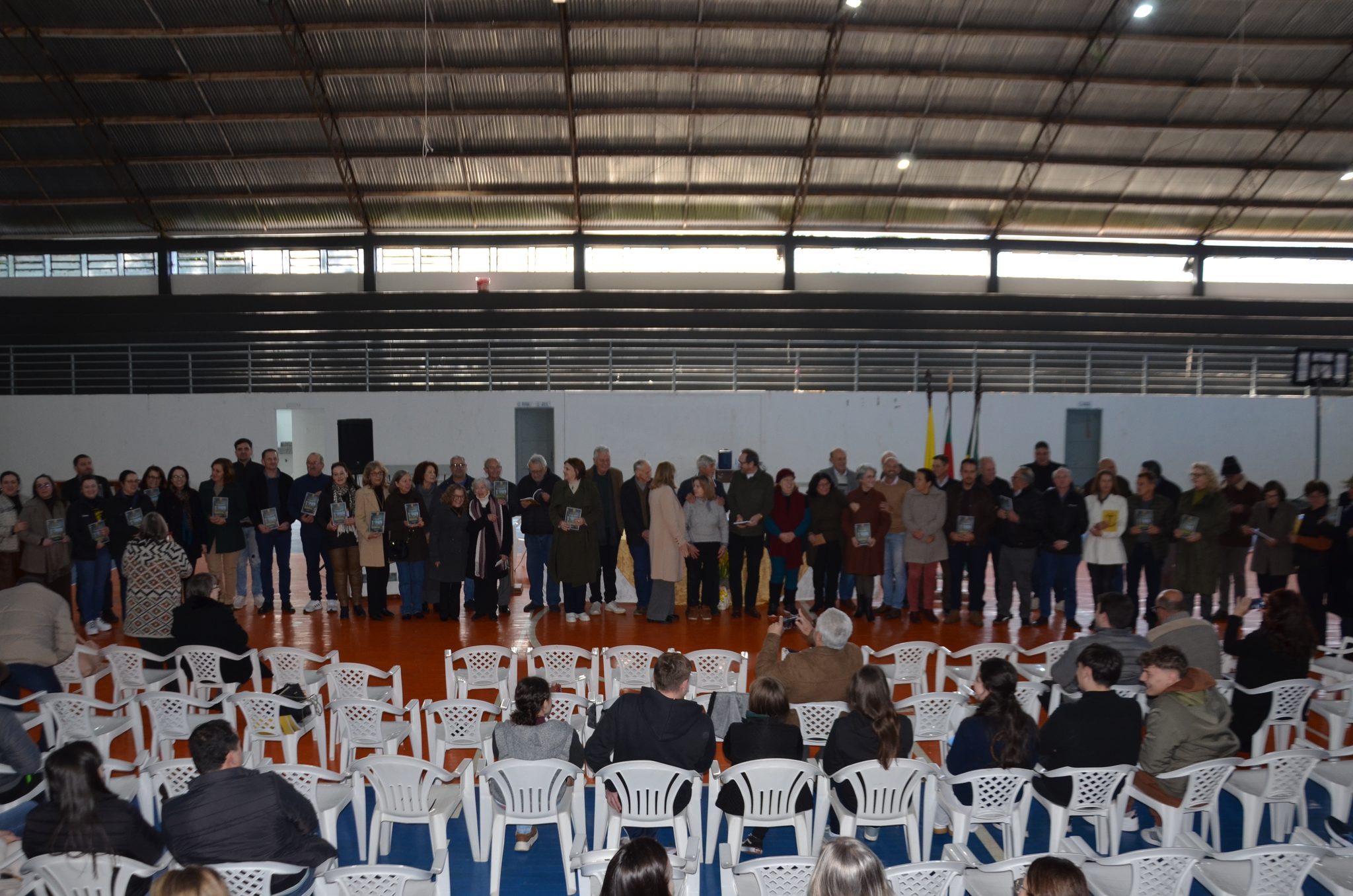 FW- Lançamento do livro “62 Anos da Escola Estadual Técnica José Cañellas – Um Gigante na Educação”