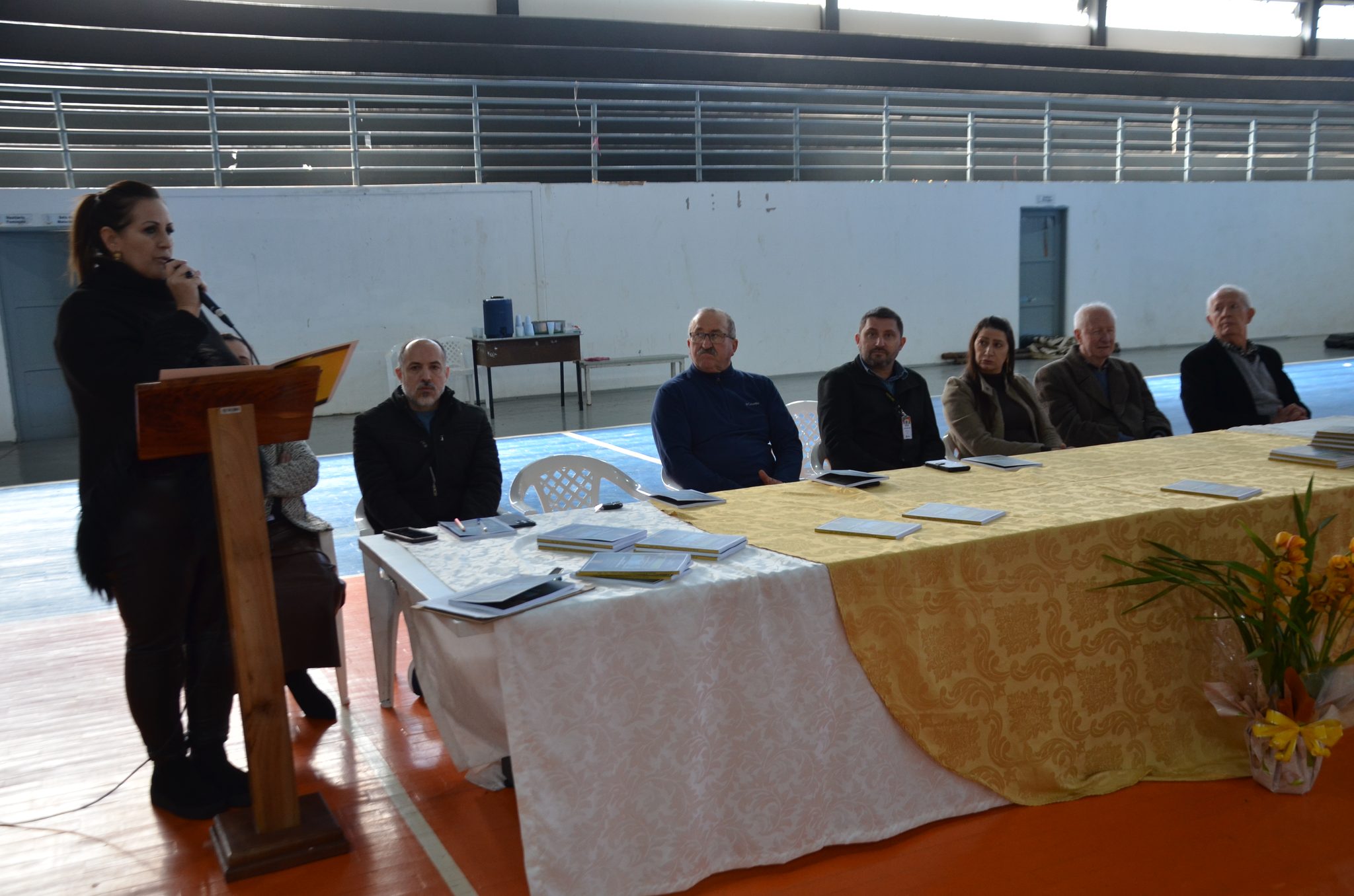 FW- Lançamento do livro “62 Anos da Escola Estadual Técnica José Cañellas – Um Gigante na Educação”