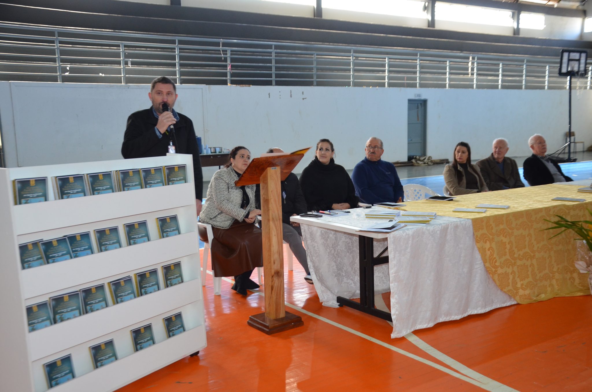 FW- Lançamento do livro “62 Anos da Escola Estadual Técnica José Cañellas – Um Gigante na Educação”