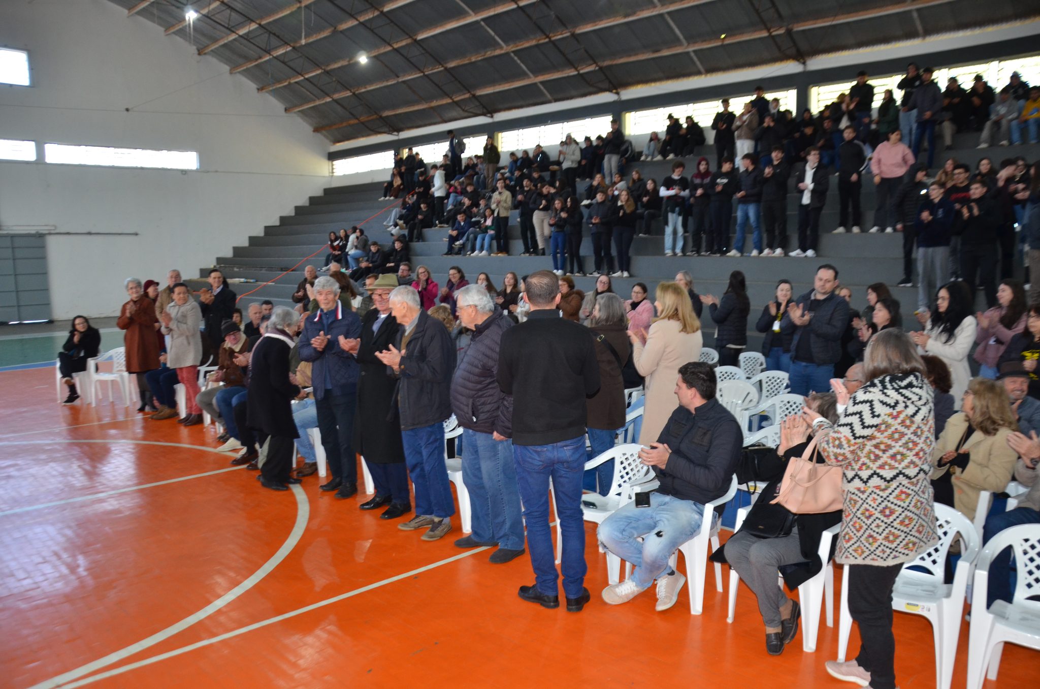 FW- Lançamento do livro “62 Anos da Escola Estadual Técnica José Cañellas – Um Gigante na Educação”