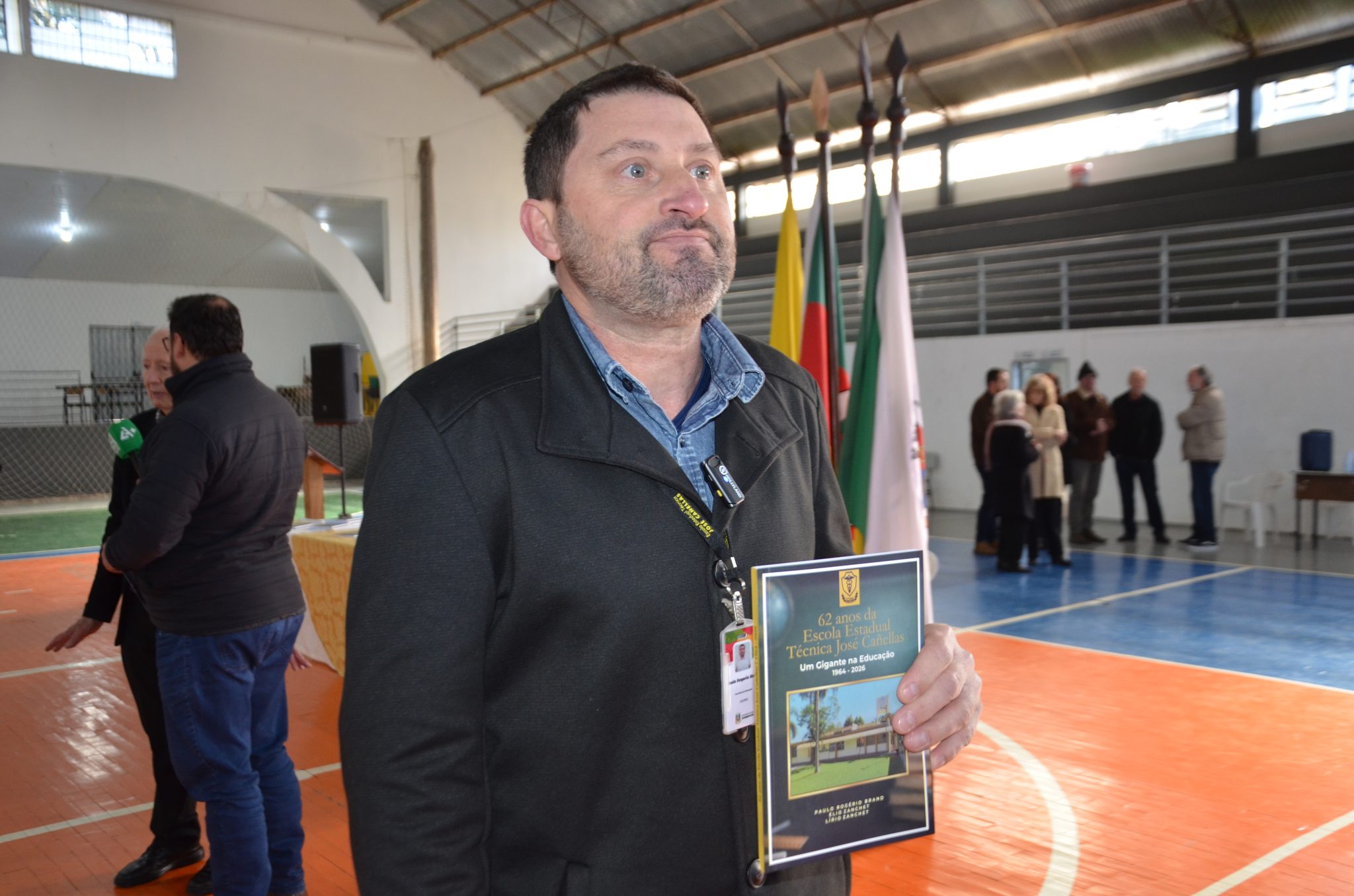 FW- Lançamento do livro “62 Anos da Escola Estadual Técnica José Cañellas – Um Gigante na Educação”