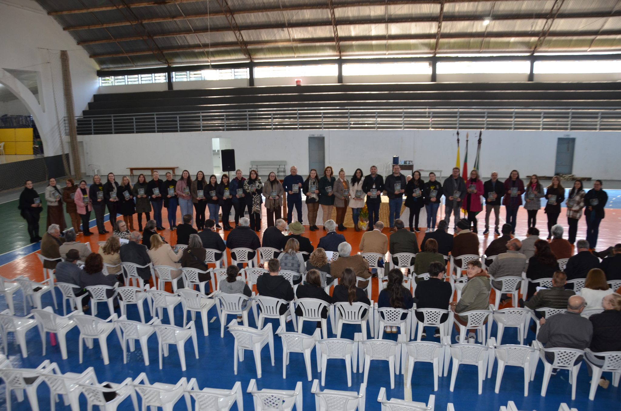 FW- Lançamento do livro “62 Anos da Escola Estadual Técnica José Cañellas – Um Gigante na Educação”