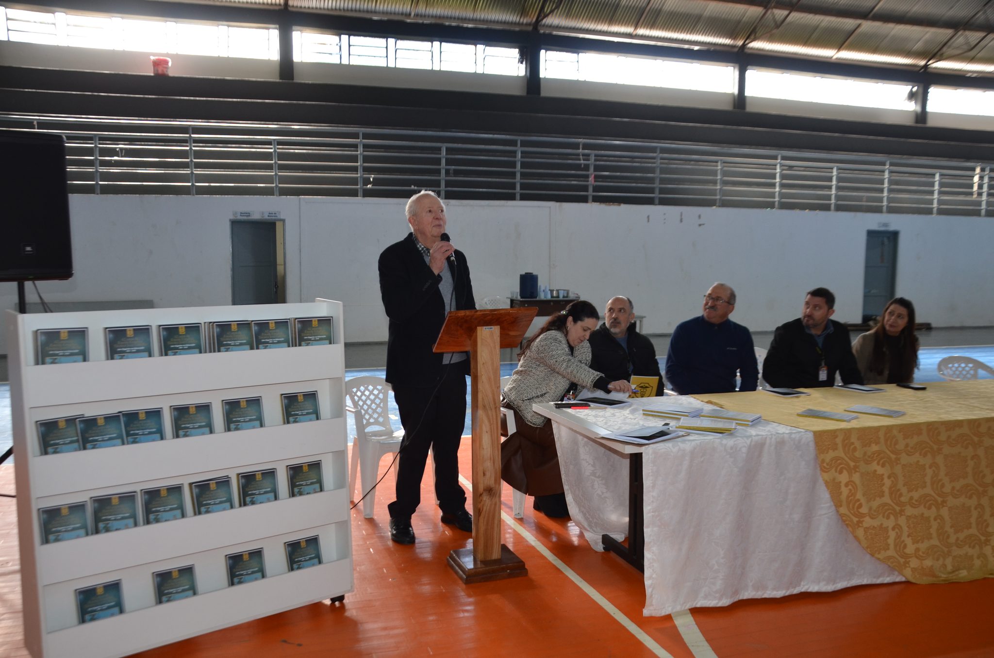 FW- Lançamento do livro “62 Anos da Escola Estadual Técnica José Cañellas – Um Gigante na Educação”