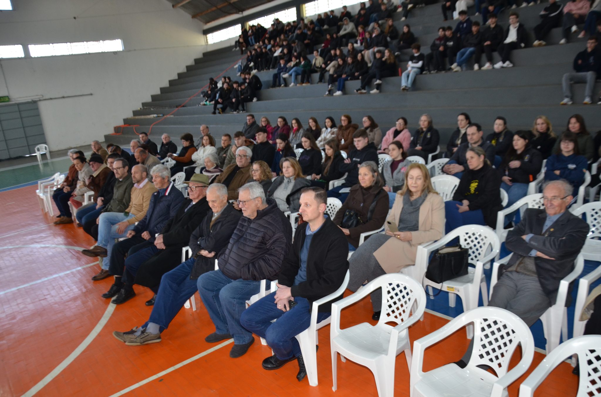 FW- Lançamento do livro “62 Anos da Escola Estadual Técnica José Cañellas – Um Gigante na Educação”