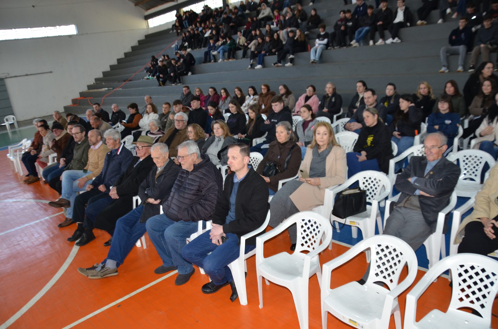 FW- Lançamento do livro “62 Anos da Escola Estadual Técnica José Cañellas – Um Gigante na Educação”