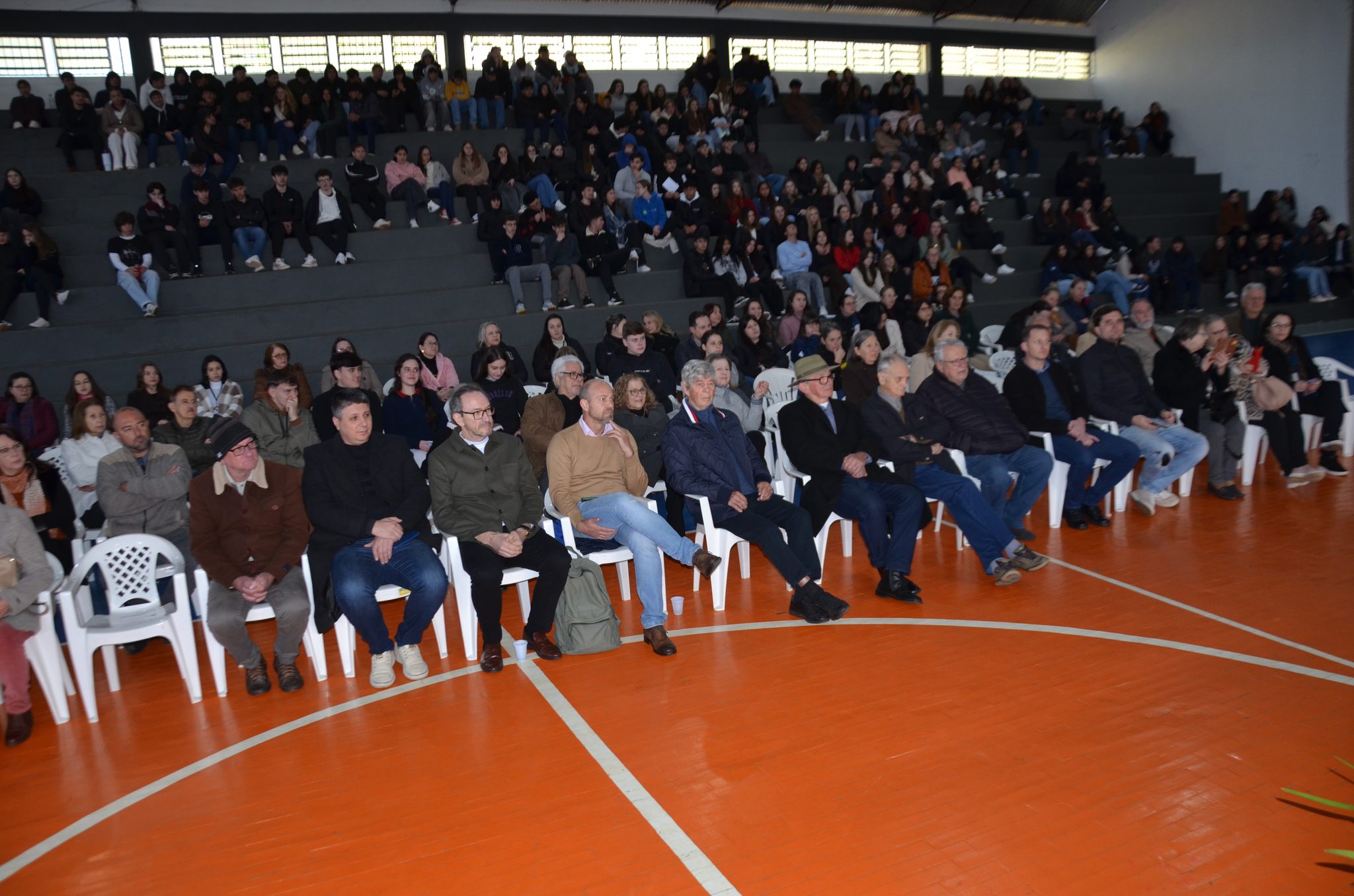 FW- Lançamento do livro “62 Anos da Escola Estadual Técnica José Cañellas – Um Gigante na Educação”