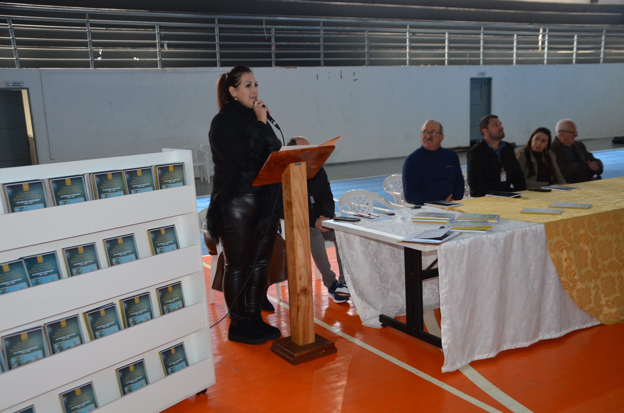FW- Lançamento do livro “62 Anos da Escola Estadual Técnica José Cañellas – Um Gigante na Educação”