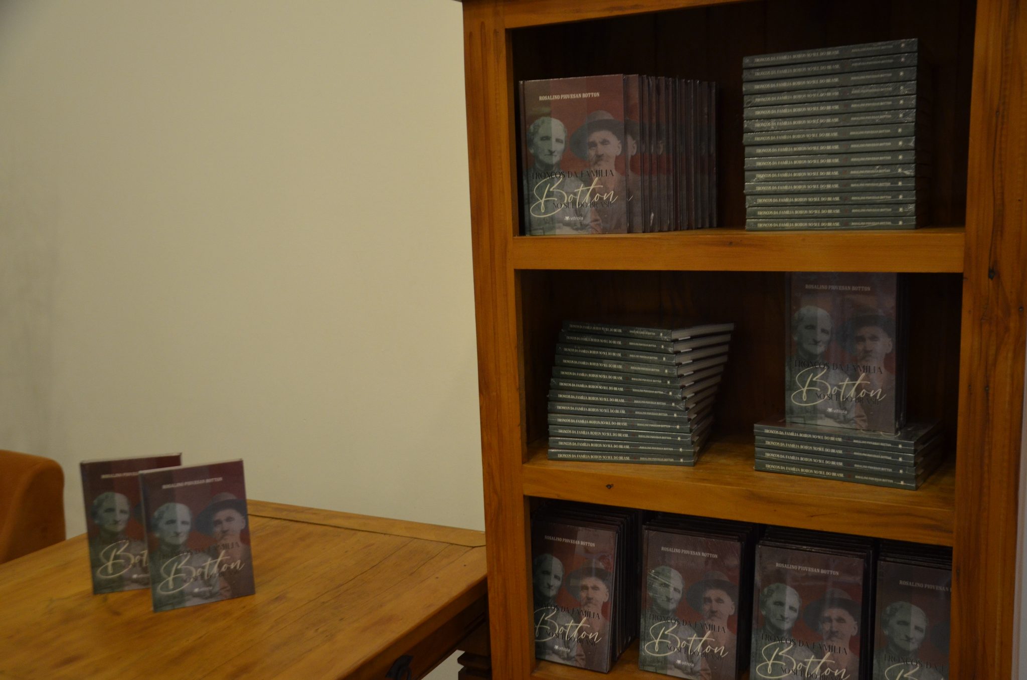 FW - Lançamento do Livro Troncos da Família Botton