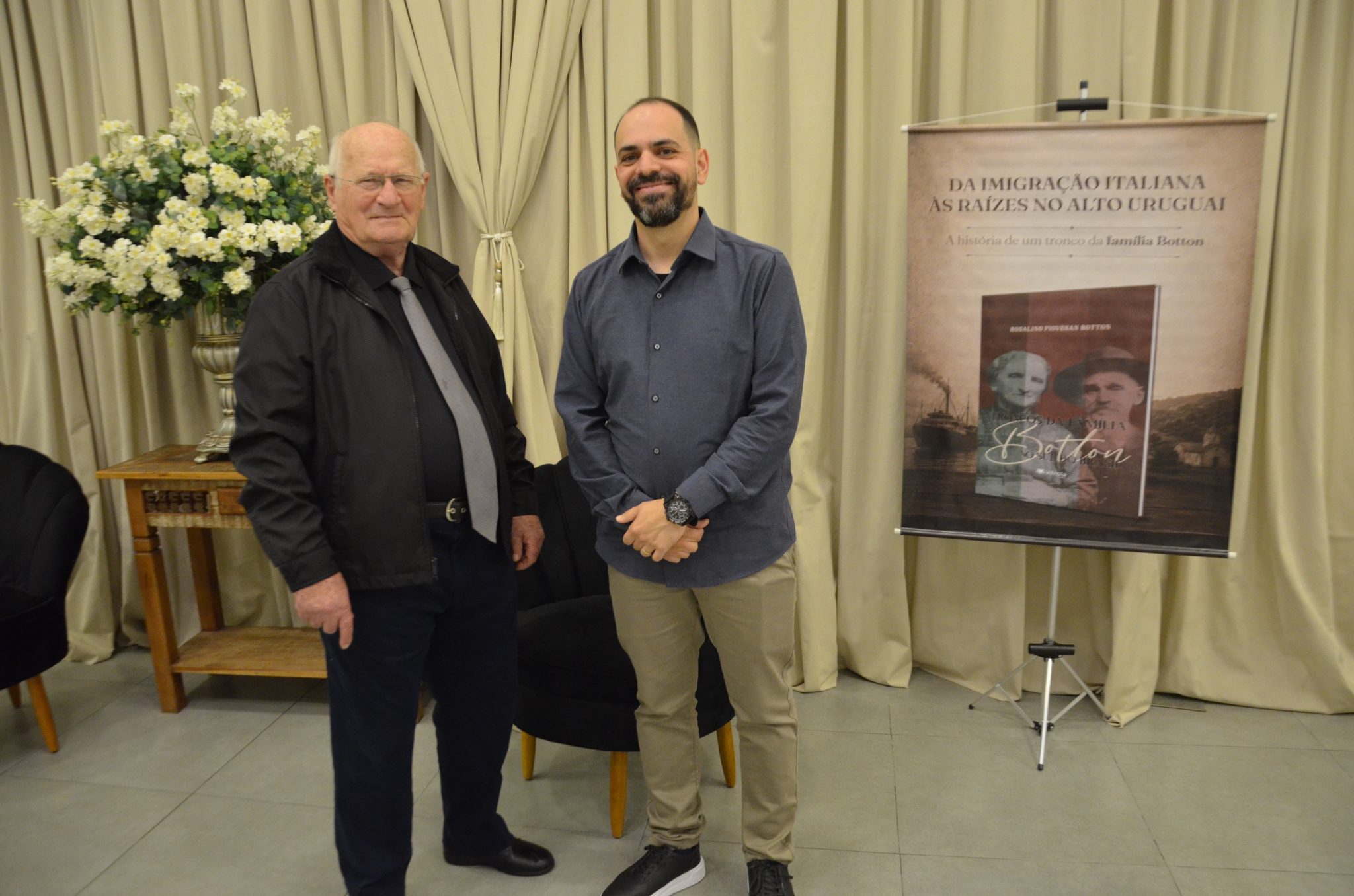 FW - Lançamento do Livro Troncos da Família Botton