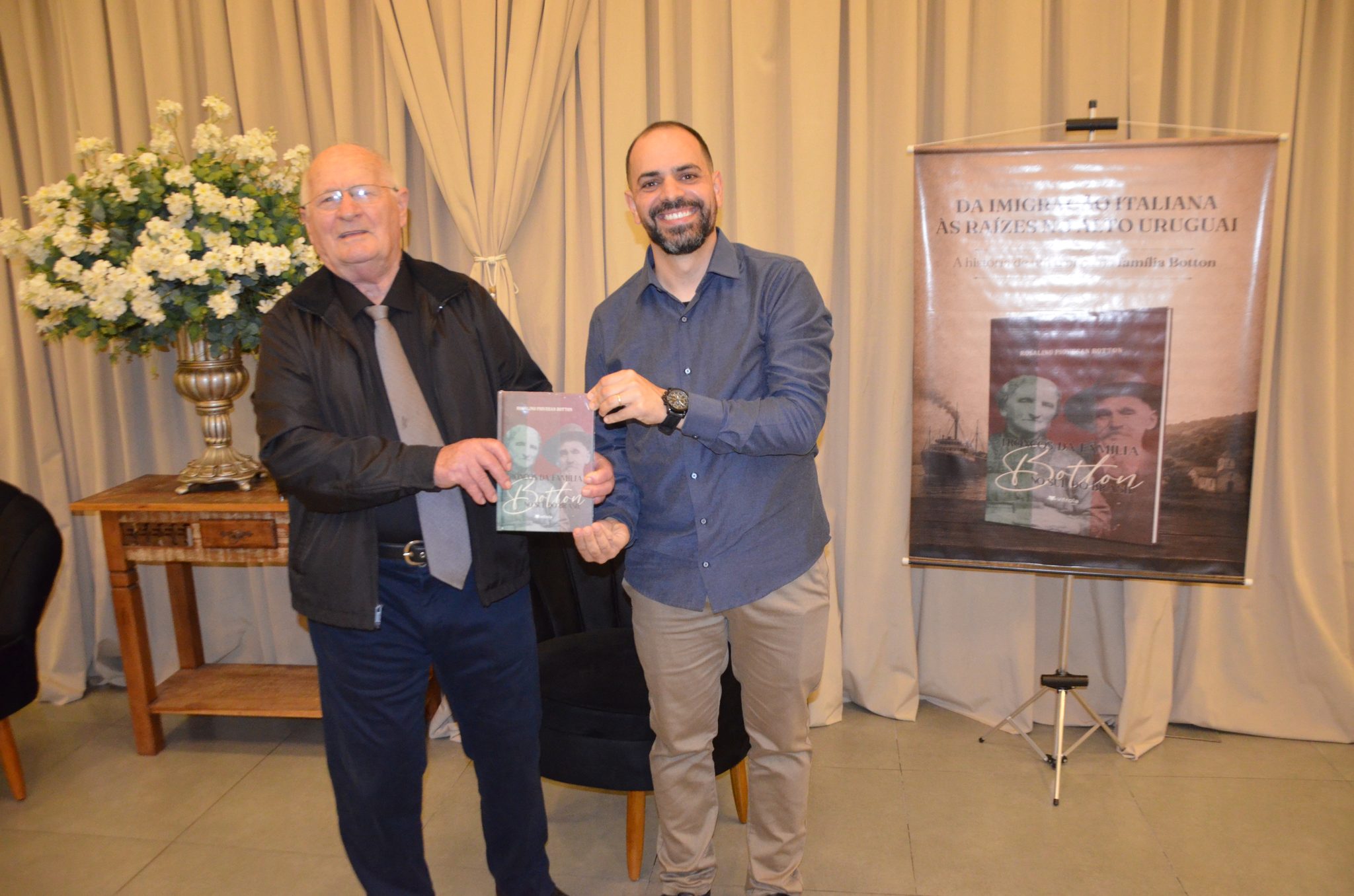 FW - Lançamento do Livro Troncos da Família Botton