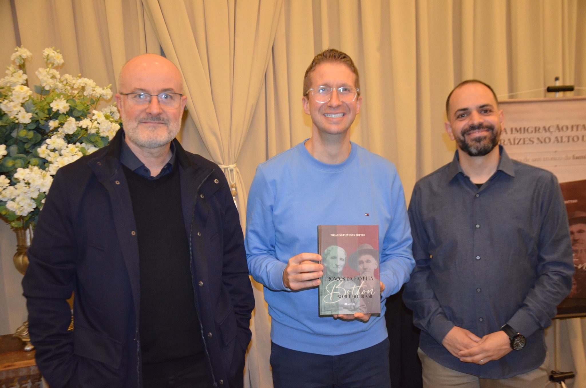 FW - Lançamento do Livro Troncos da Família Botton