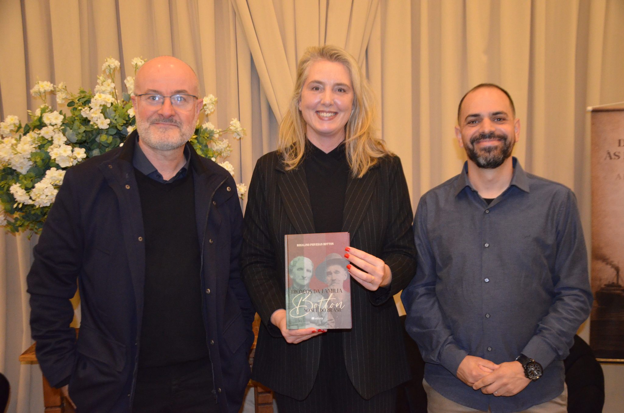 FW - Lançamento do Livro Troncos da Família Botton