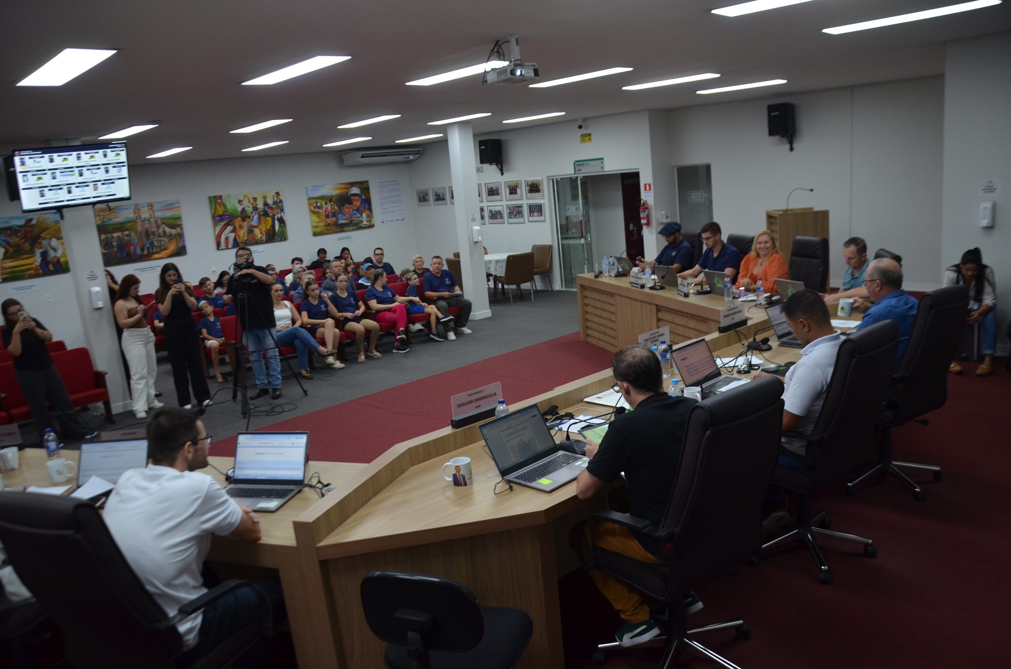 Moção da Câmara de Vereadores de FW ao Clube Magia da Patinação por seus 18 anos