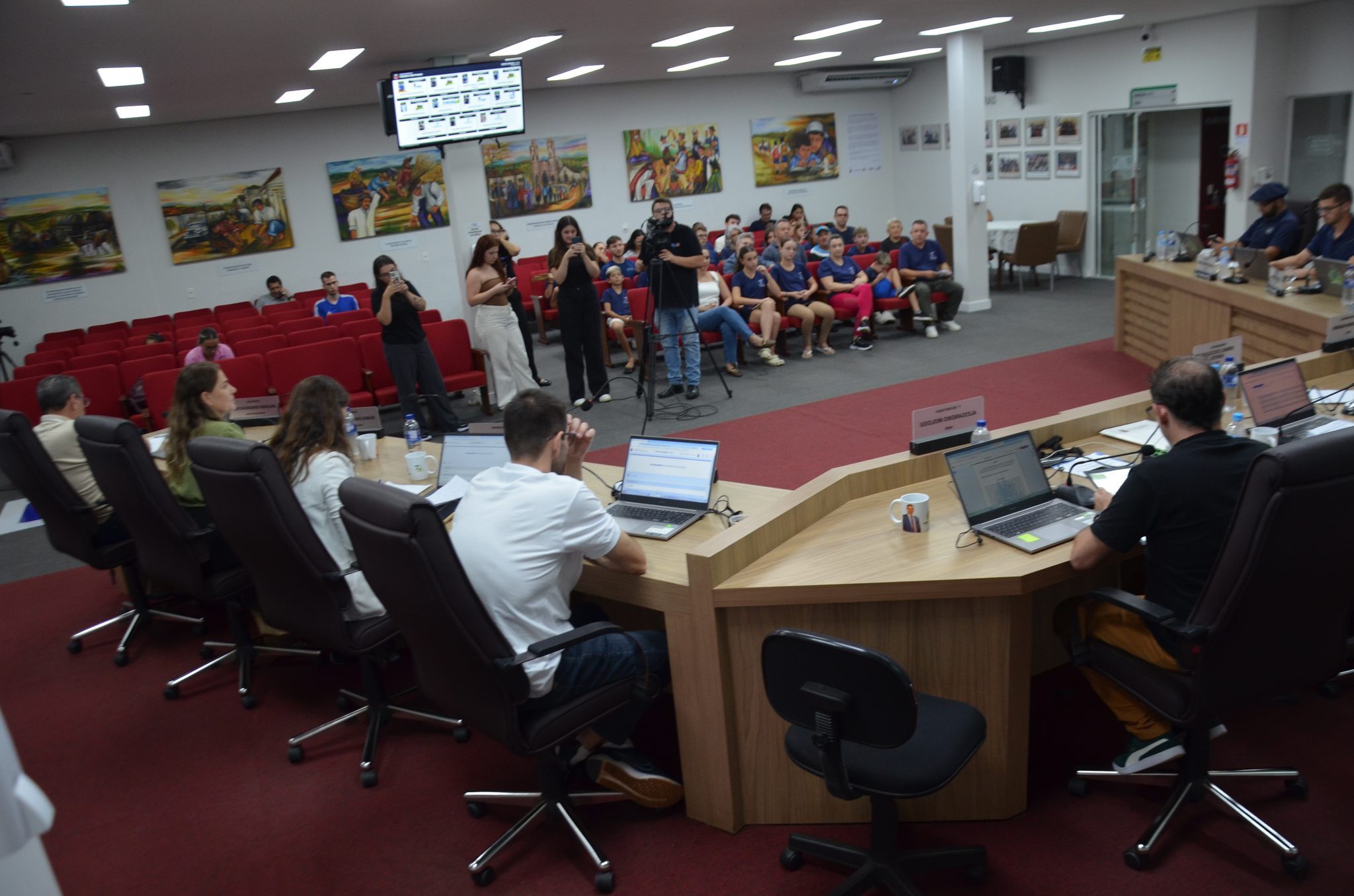 Moção da Câmara de Vereadores de FW ao Clube Magia da Patinação por seus 18 anos