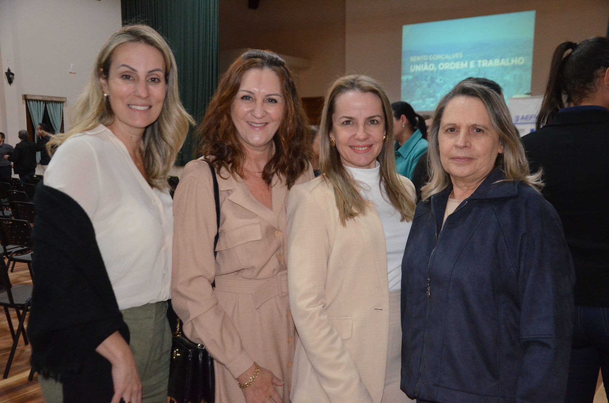 FW - Palestra da AEFW "Caminhos para o Desenvolvimento"
