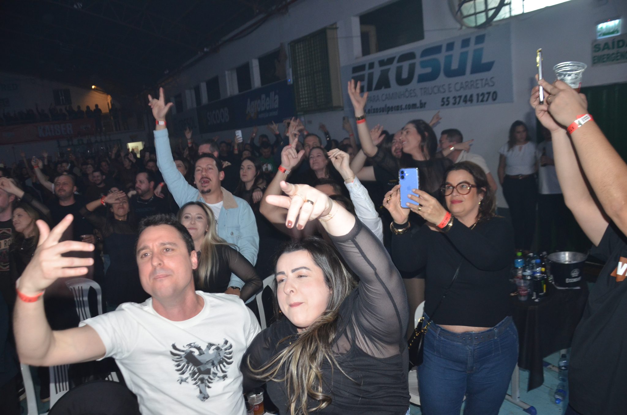 FW- Show Anjos do Hanngar e Reação em Cadeia