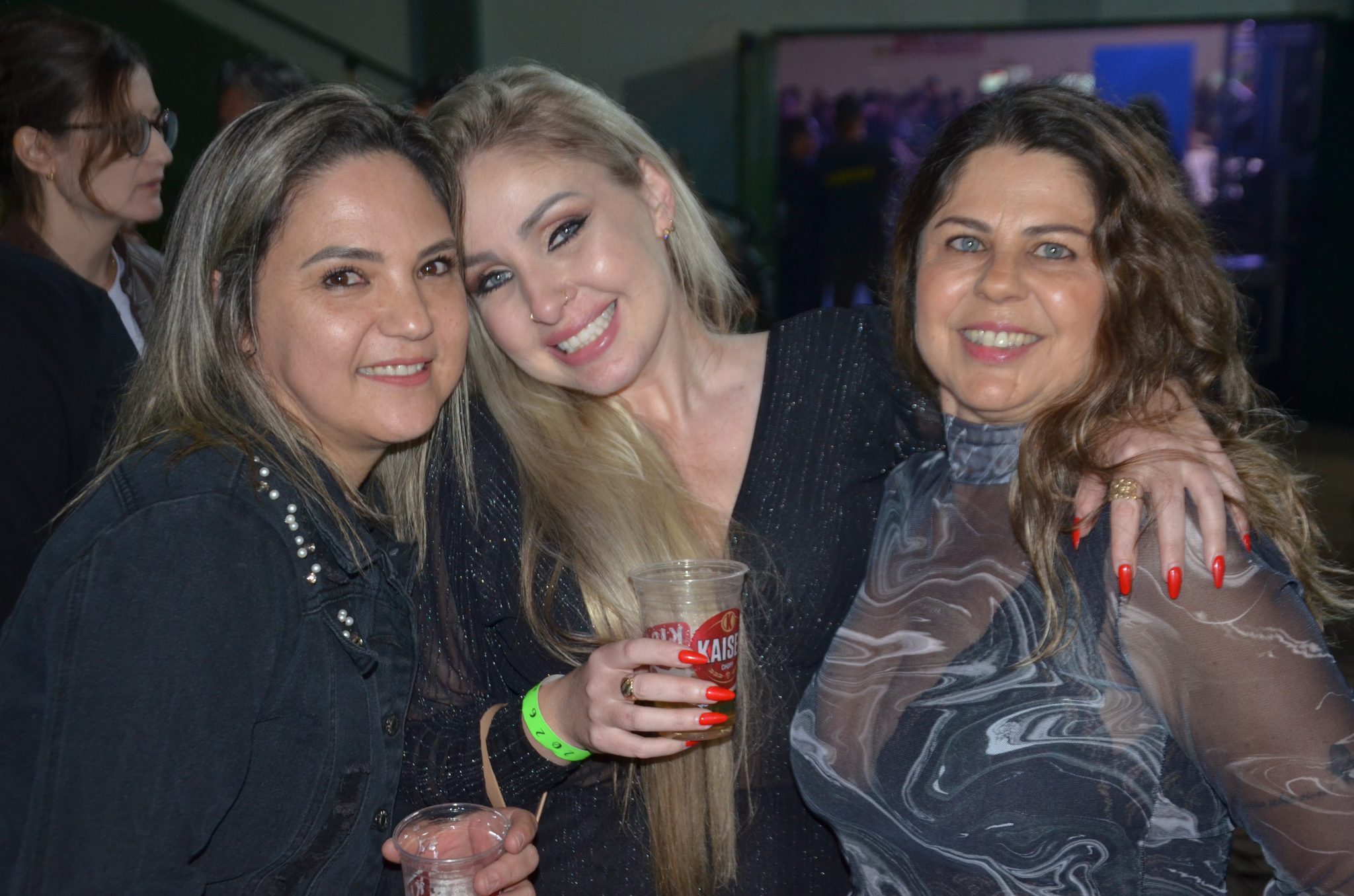 FW- Show Anjos do Hanngar e Reação em Cadeia