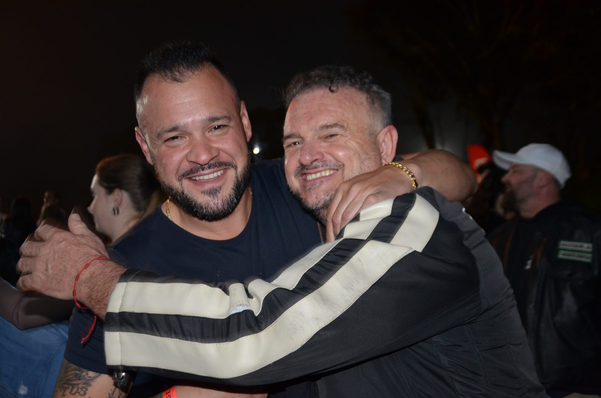 FW- Show Anjos do Hanngar e Reação em Cadeia