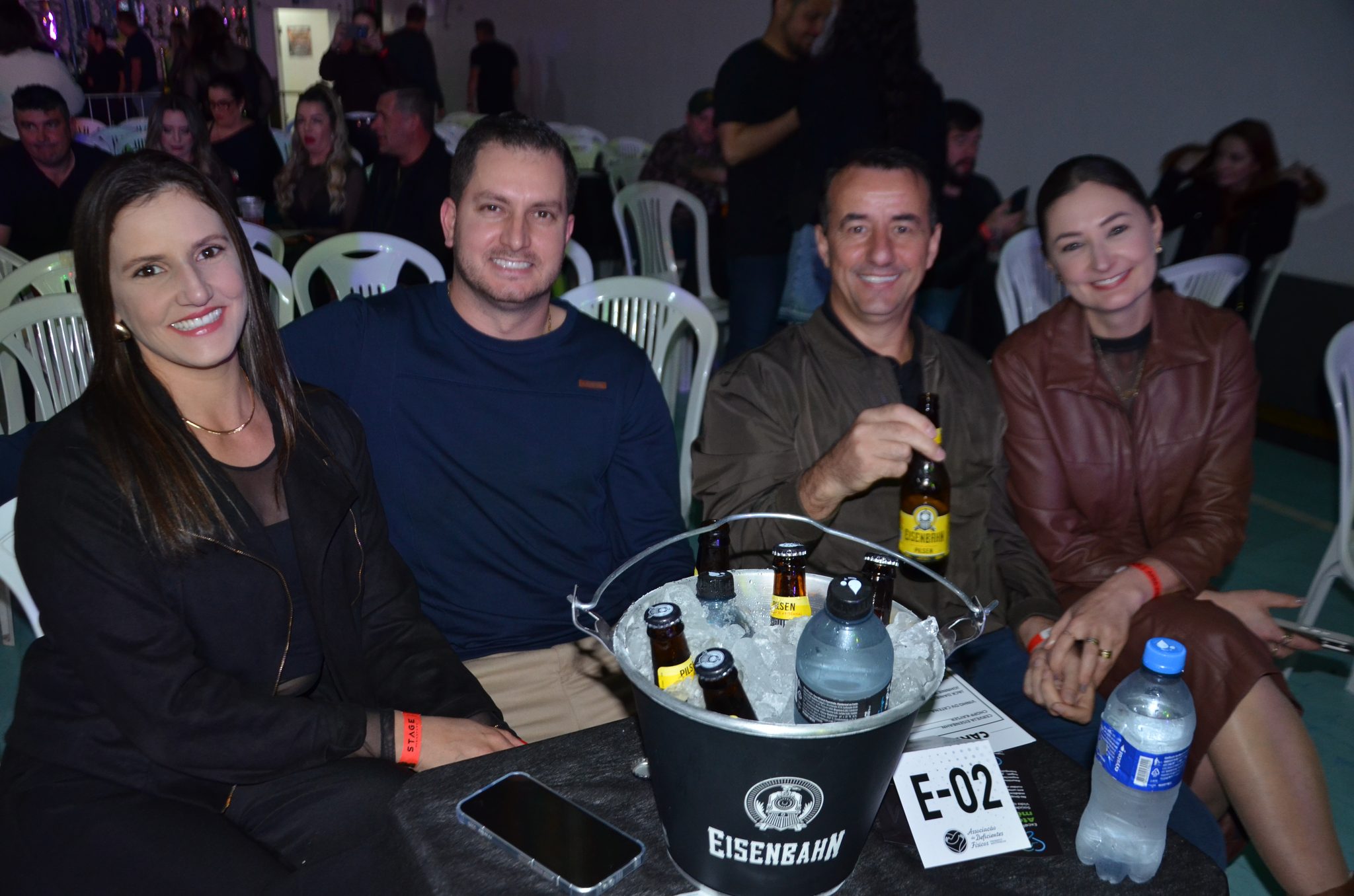 FW- Show Anjos do Hanngar e Reação em Cadeia