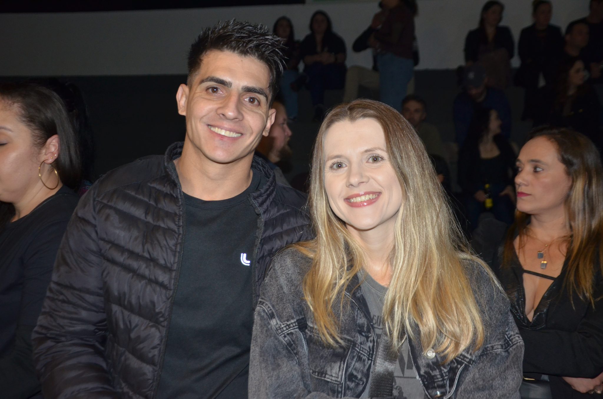 FW- Show Anjos do Hanngar e Reação em Cadeia