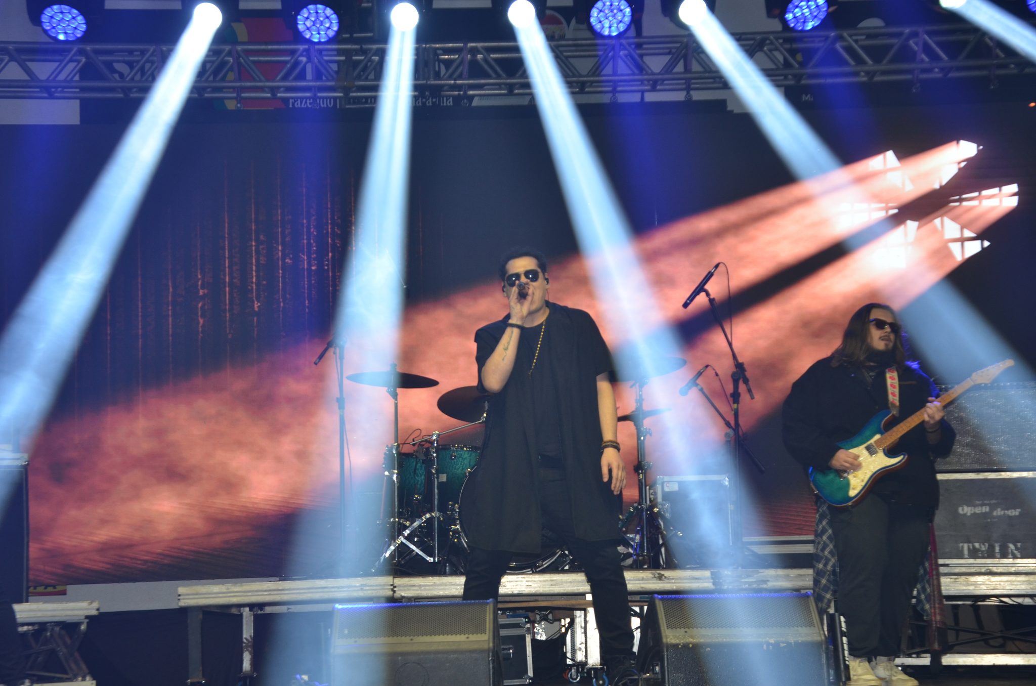 FW- Show Anjos do Hanngar e Reação em Cadeia