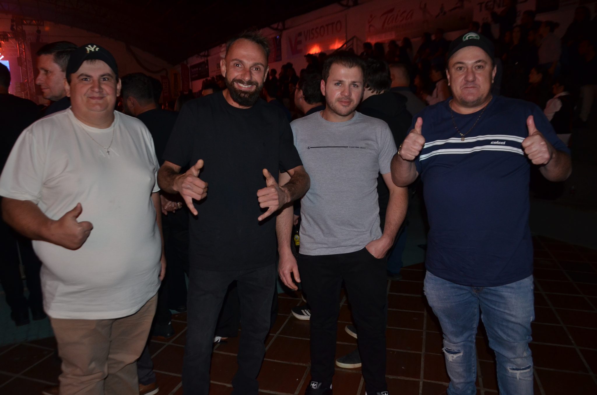 FW- Show Anjos do Hanngar e Reação em Cadeia