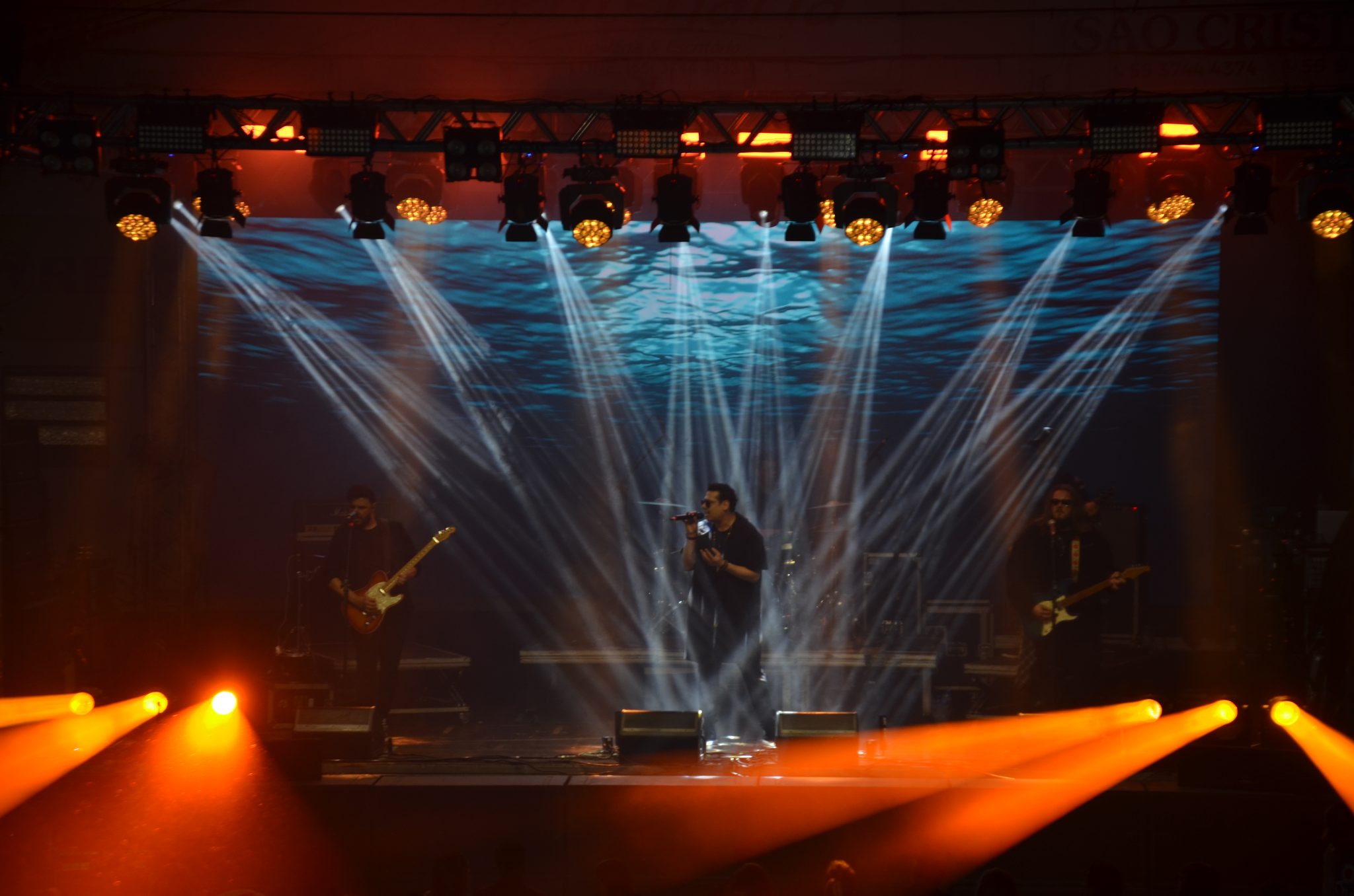 FW- Show Anjos do Hanngar e Reação em Cadeia