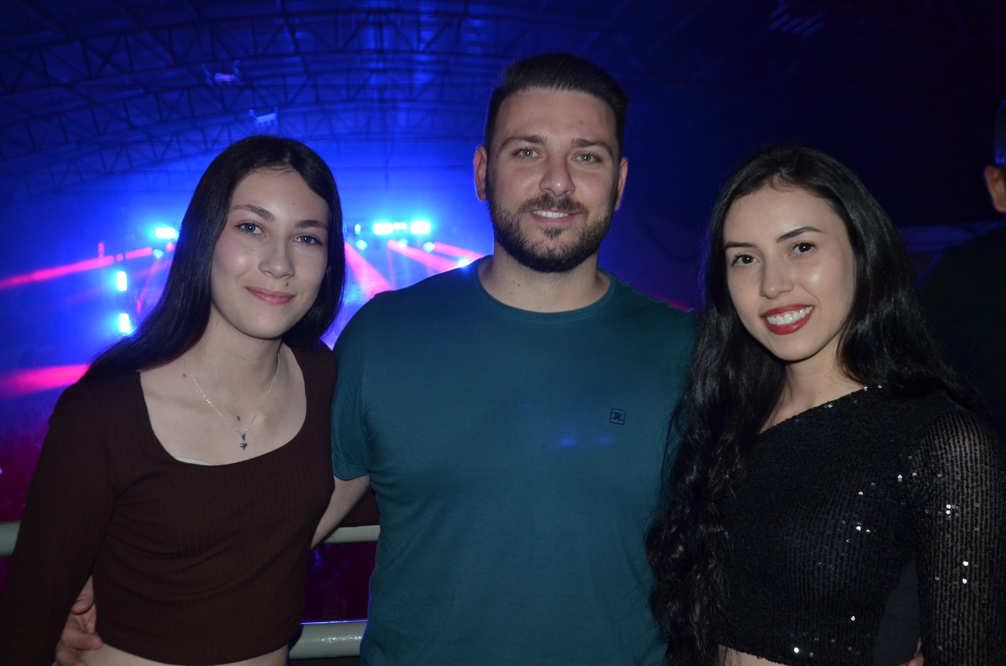 FW- Show Anjos do Hanngar e Reação em Cadeia