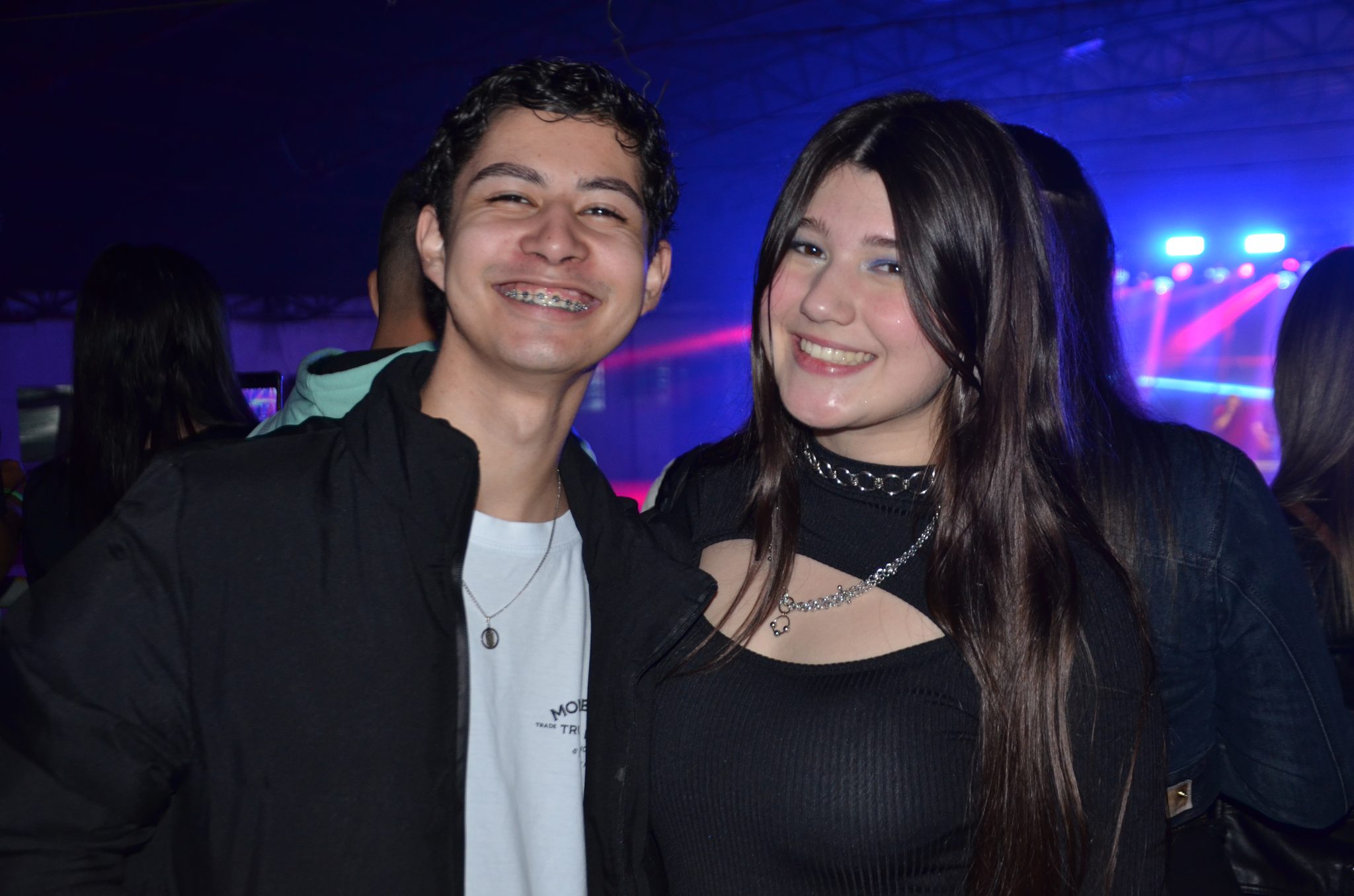FW- Show Anjos do Hanngar e Reação em Cadeia