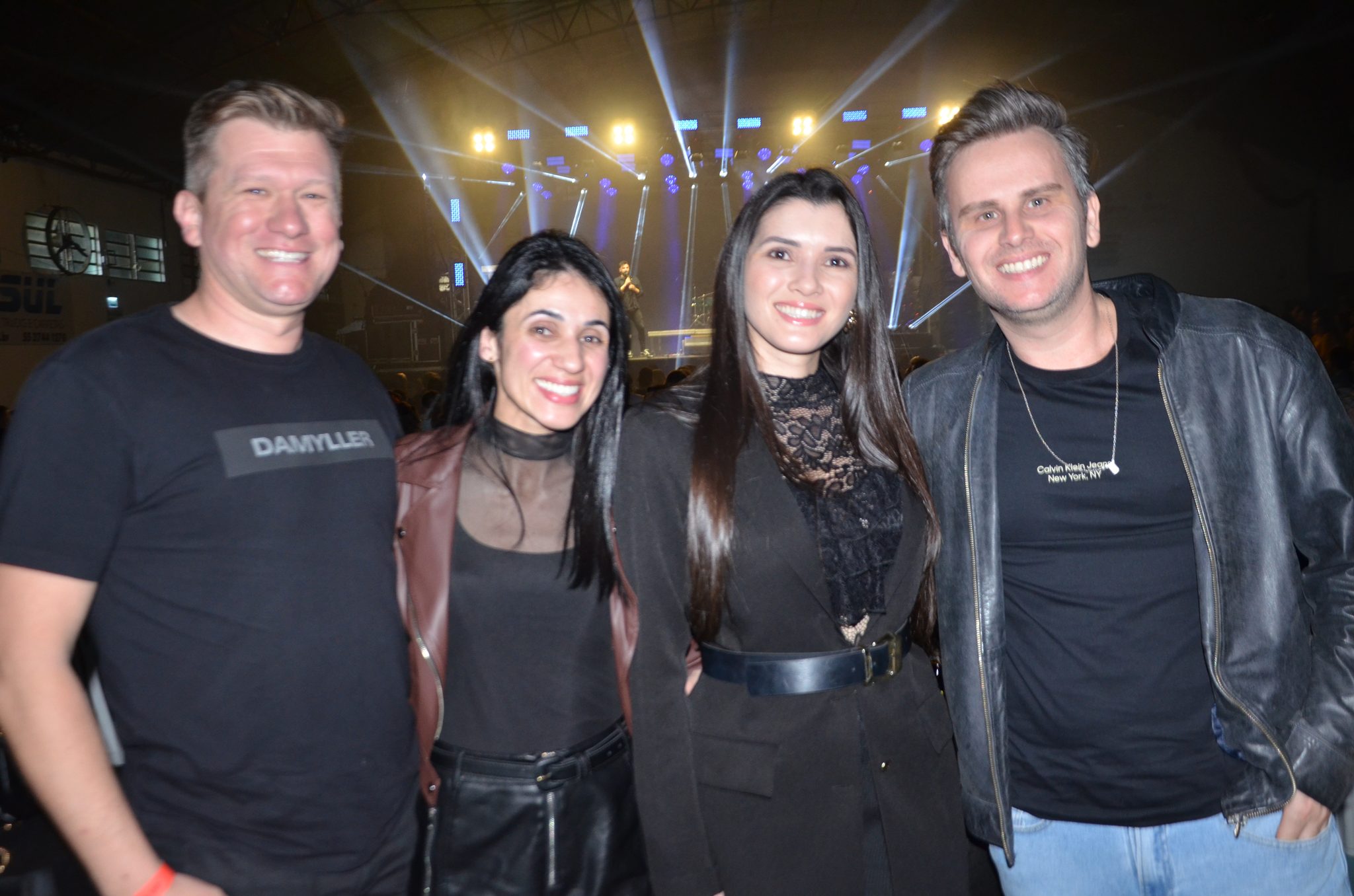 FW- Show Anjos do Hanngar e Reação em Cadeia