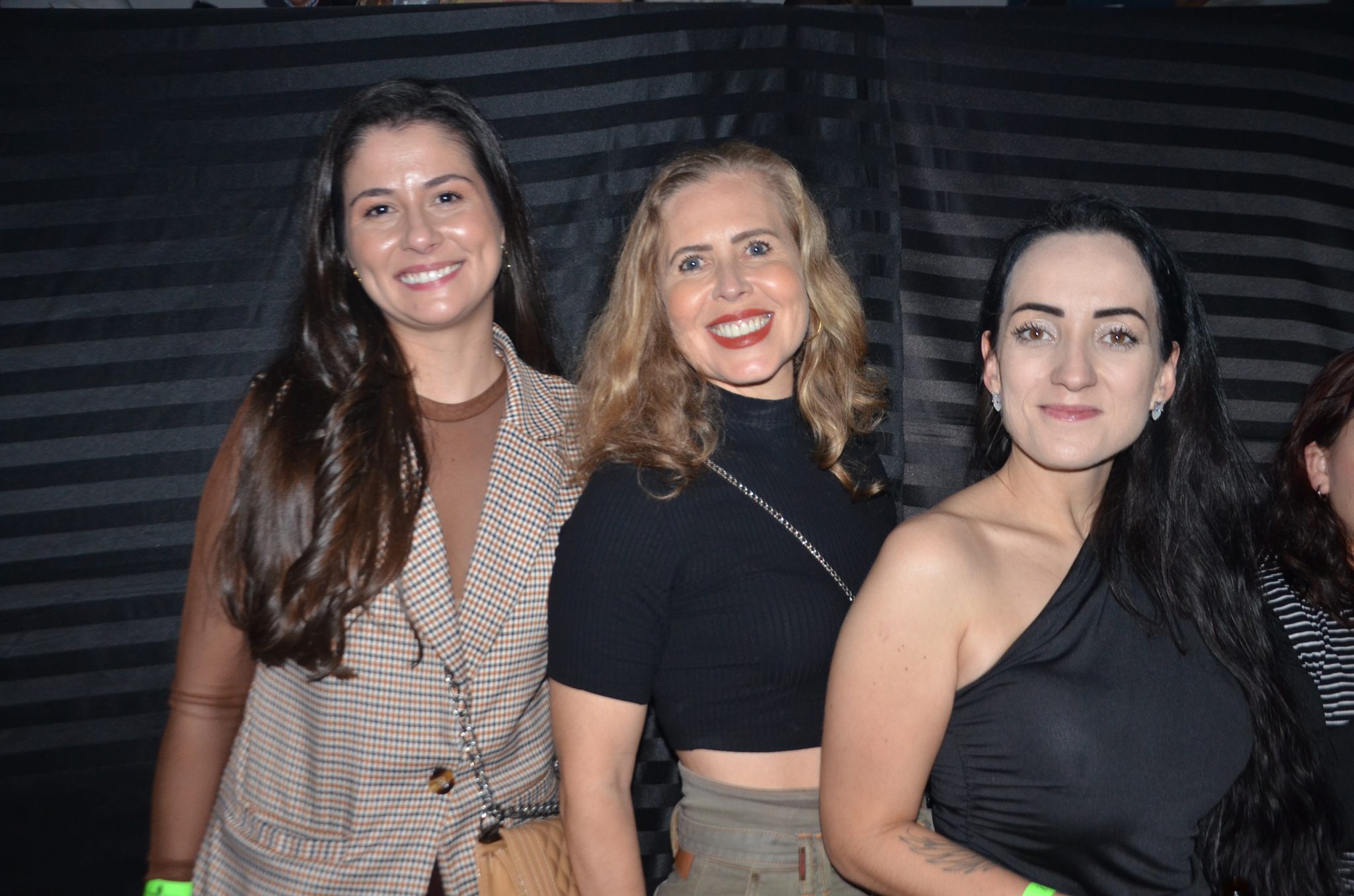 FW- Show Anjos do Hanngar e Reação em Cadeia