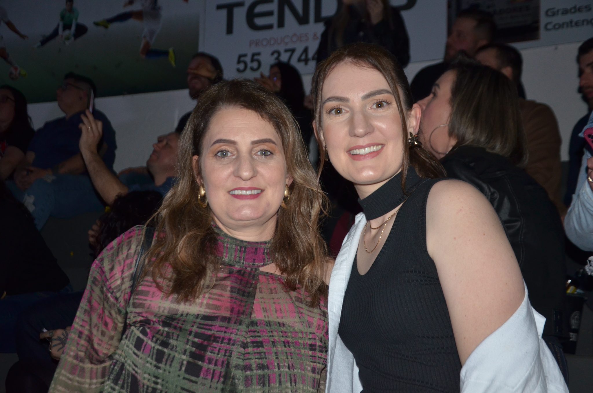 FW- Show Anjos do Hanngar e Reação em Cadeia