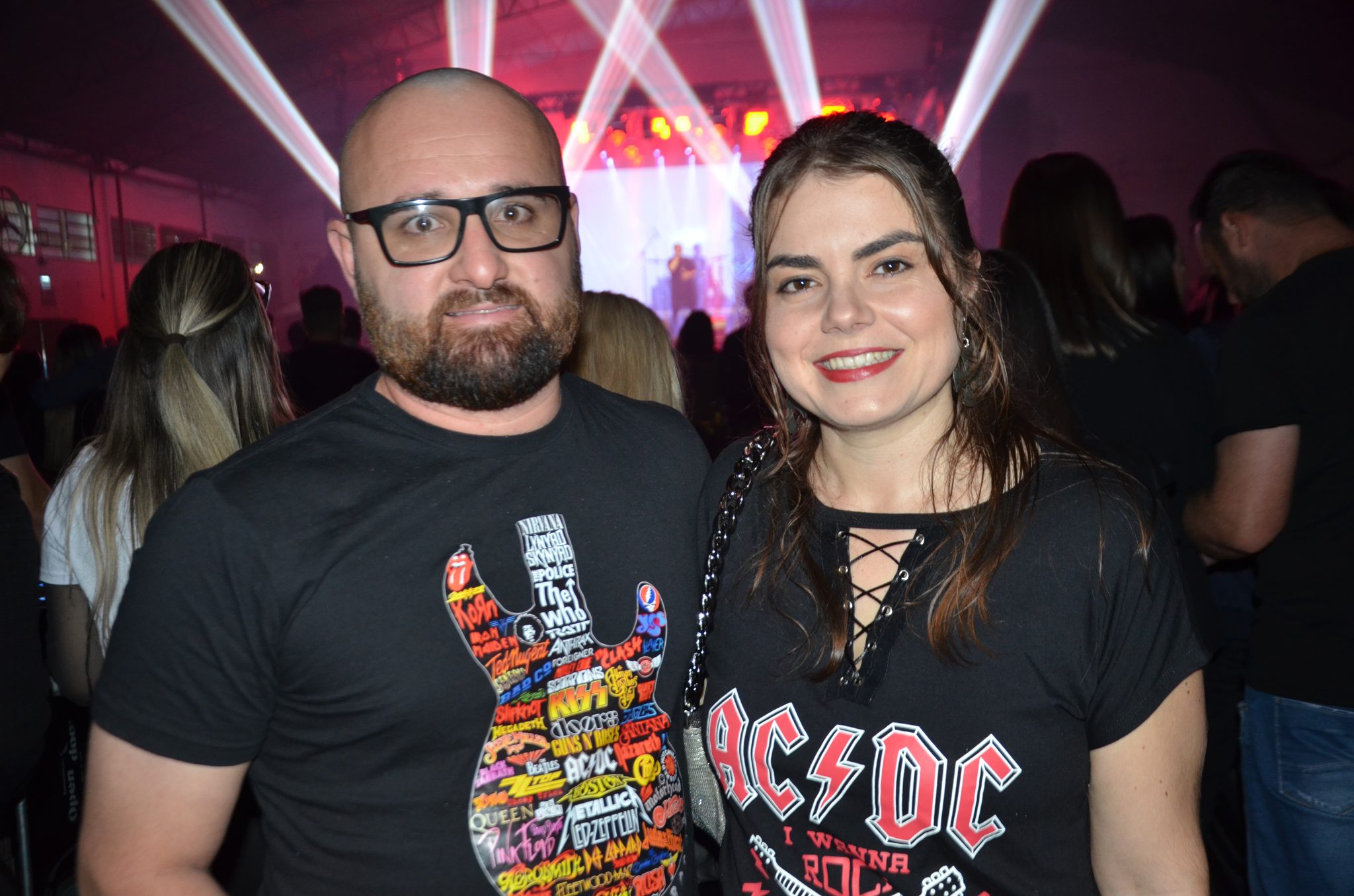 FW- Show Anjos do Hanngar e Reação em Cadeia