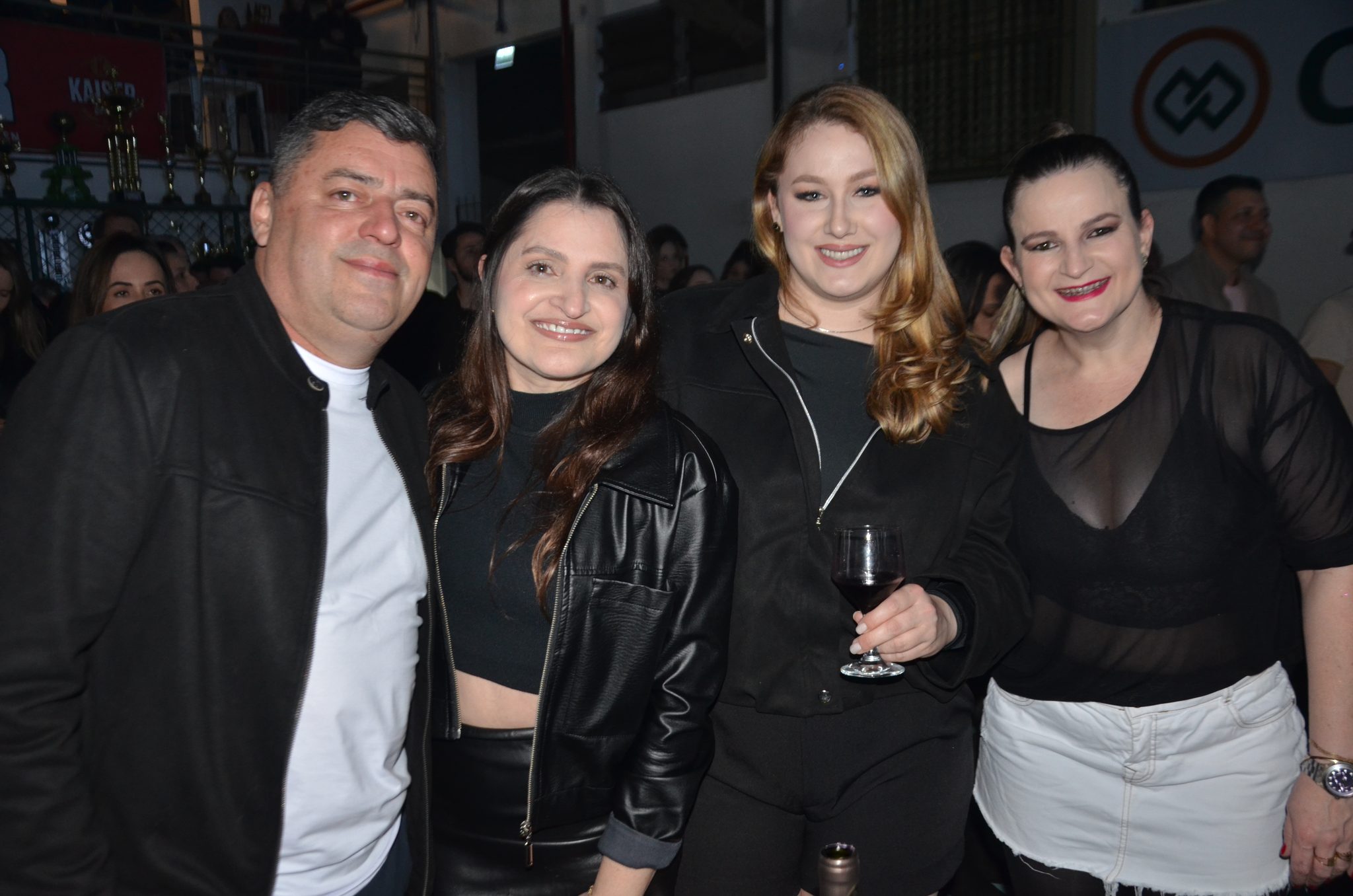 FW- Show Anjos do Hanngar e Reação em Cadeia