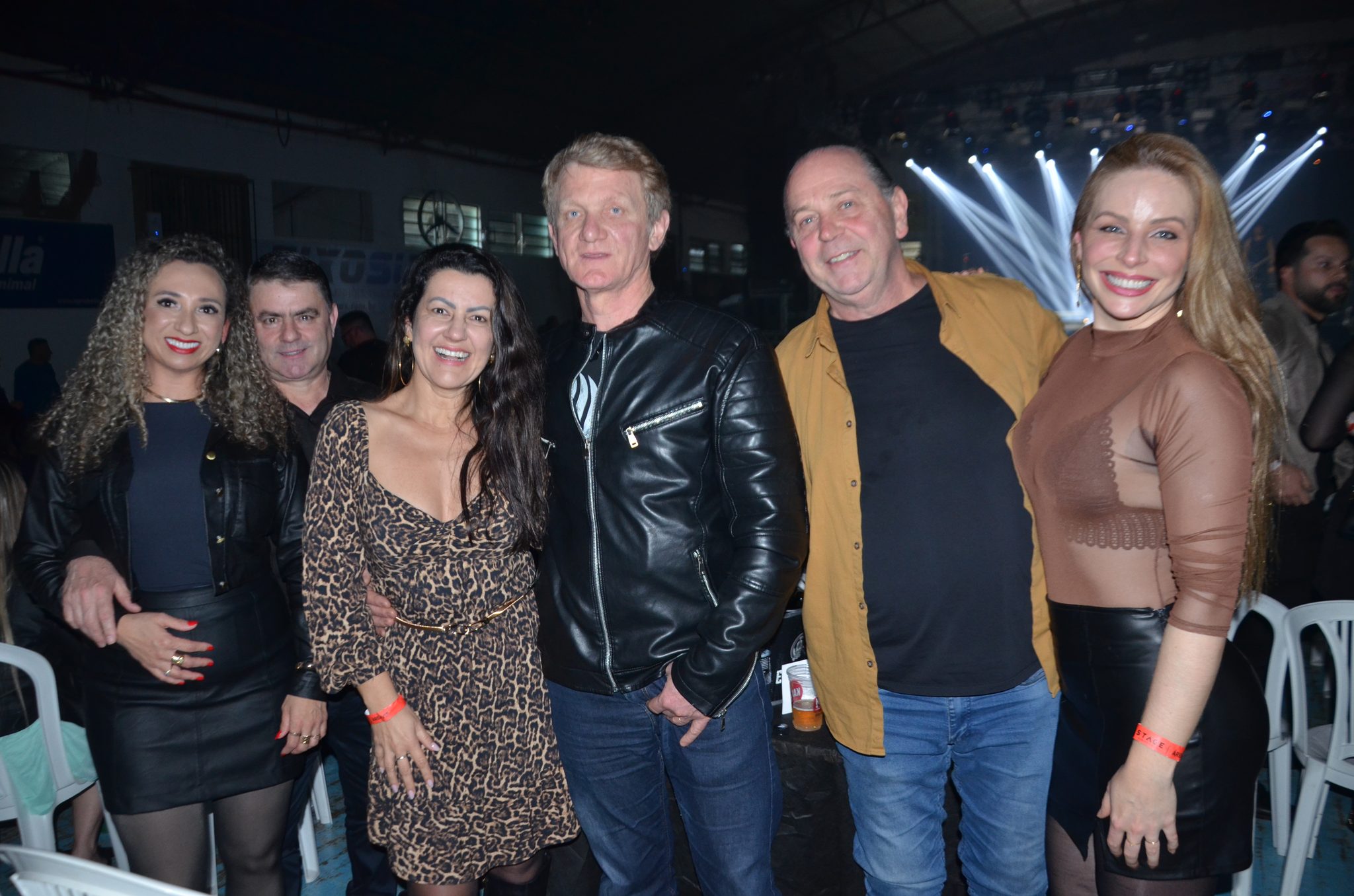 FW- Show Anjos do Hanngar e Reação em Cadeia
