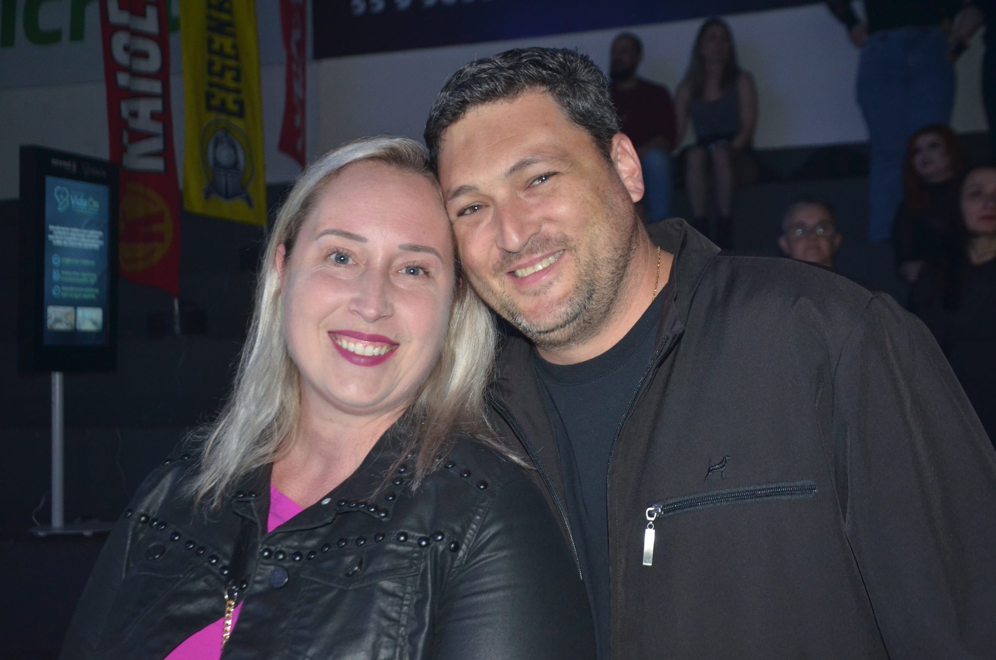 FW- Show Anjos do Hanngar e Reação em Cadeia